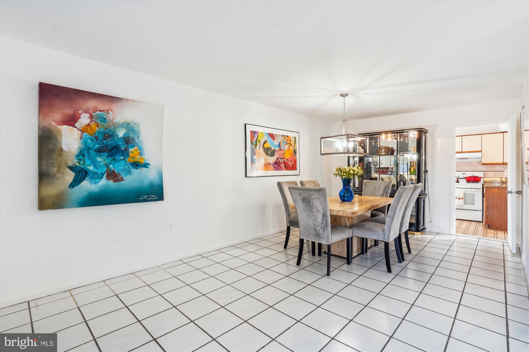 BRISTOW VILLAGE - Residential