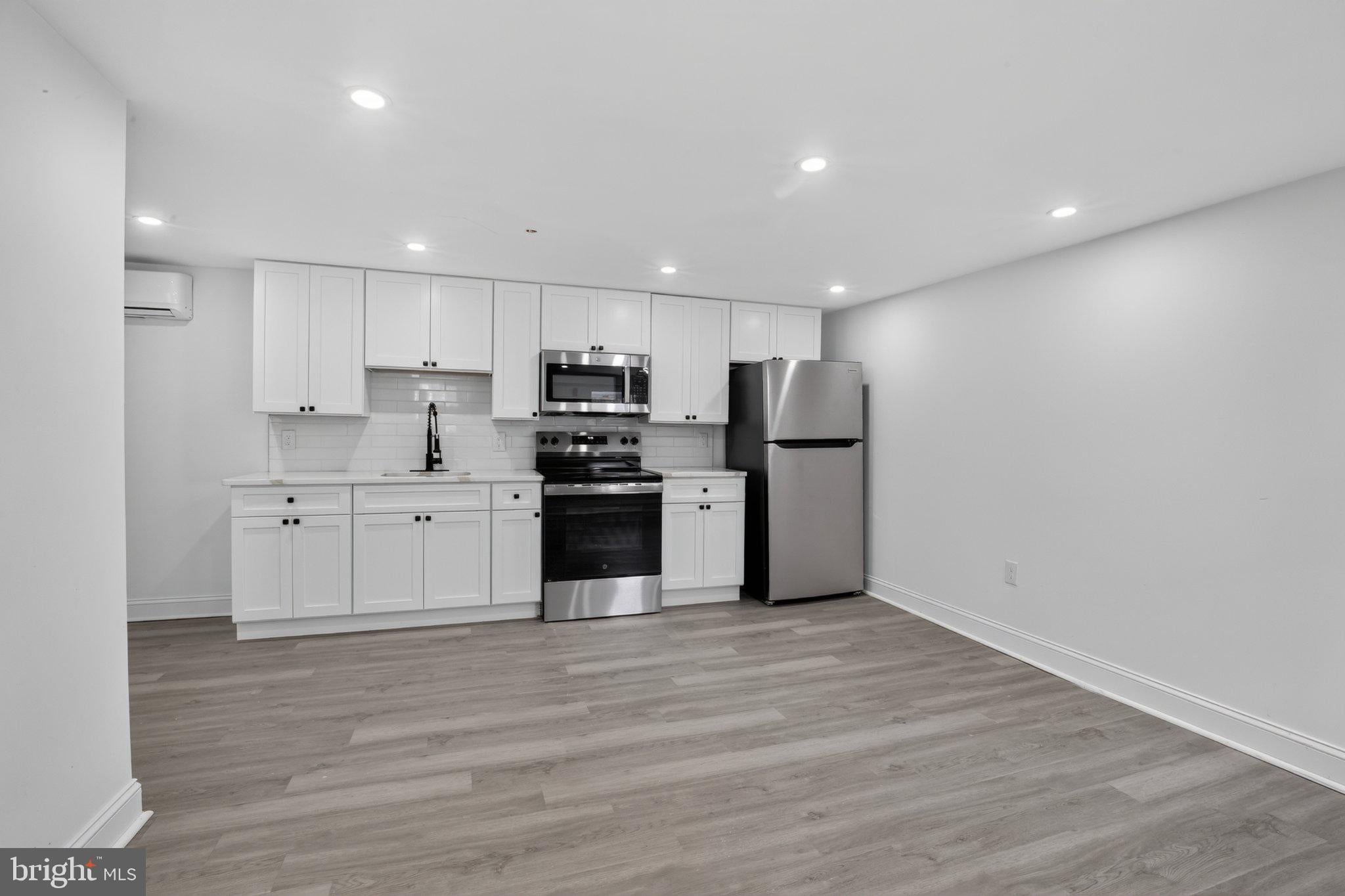 4623 SANSOM STREET 4