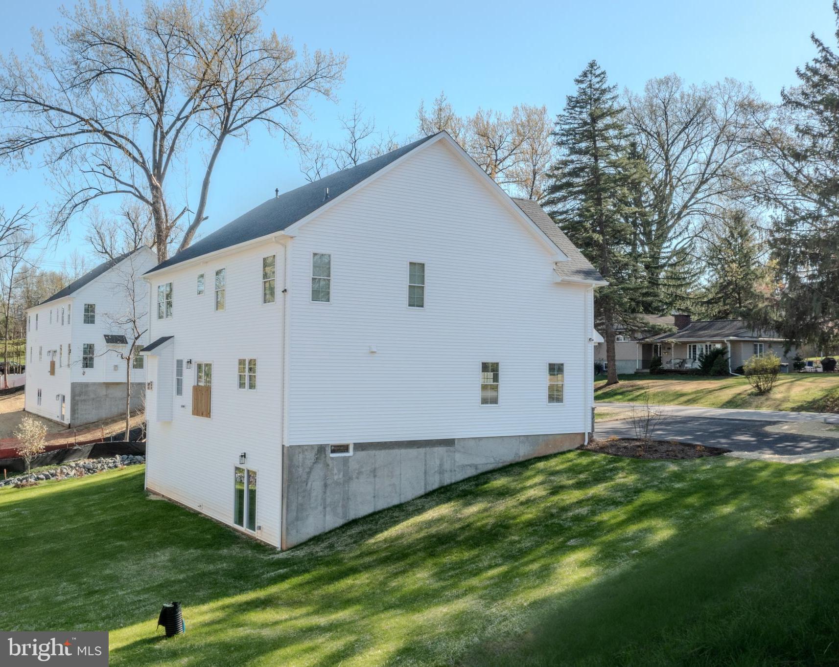 107 VINCENT ROAD