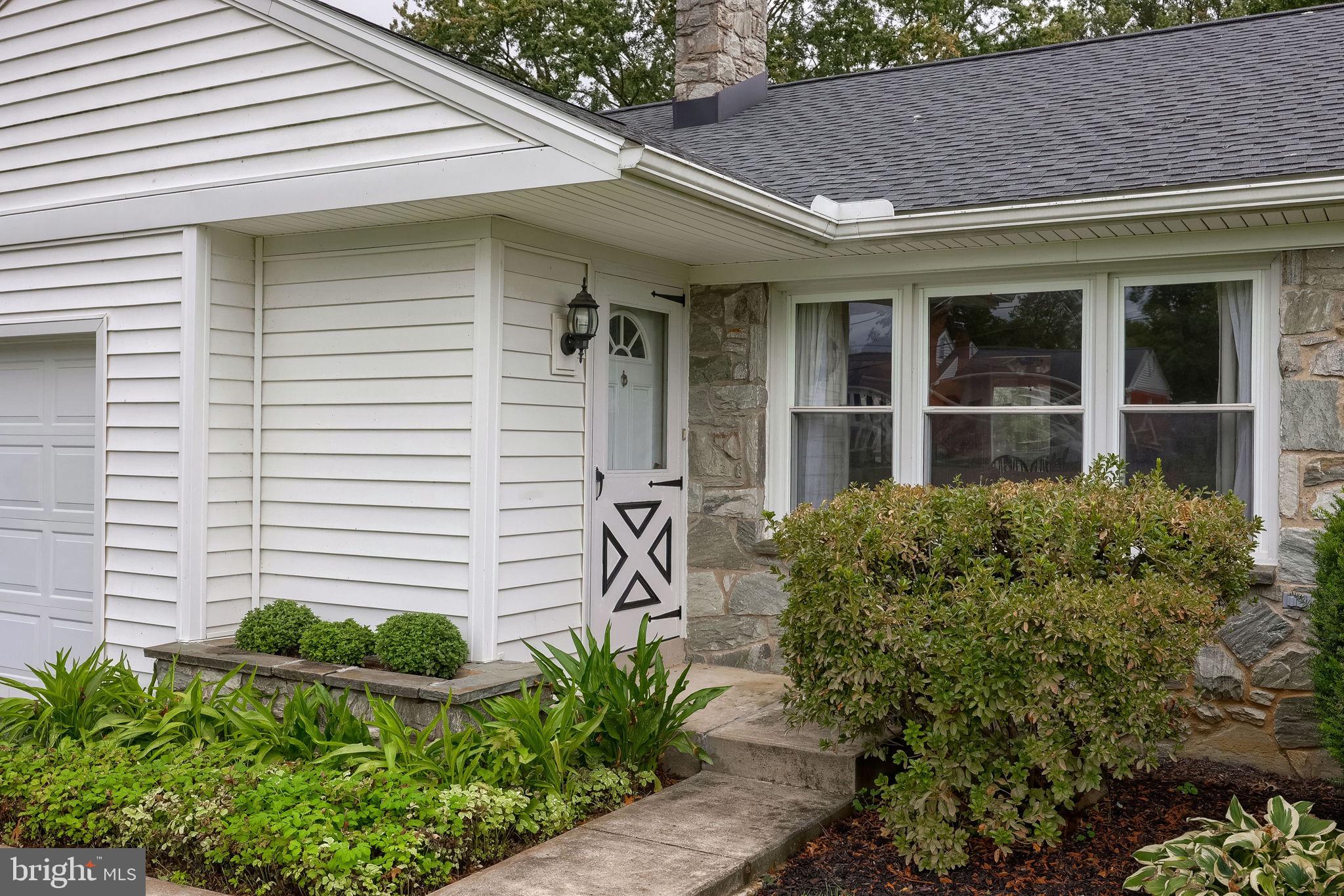 2197 VEUMONT DRIVE