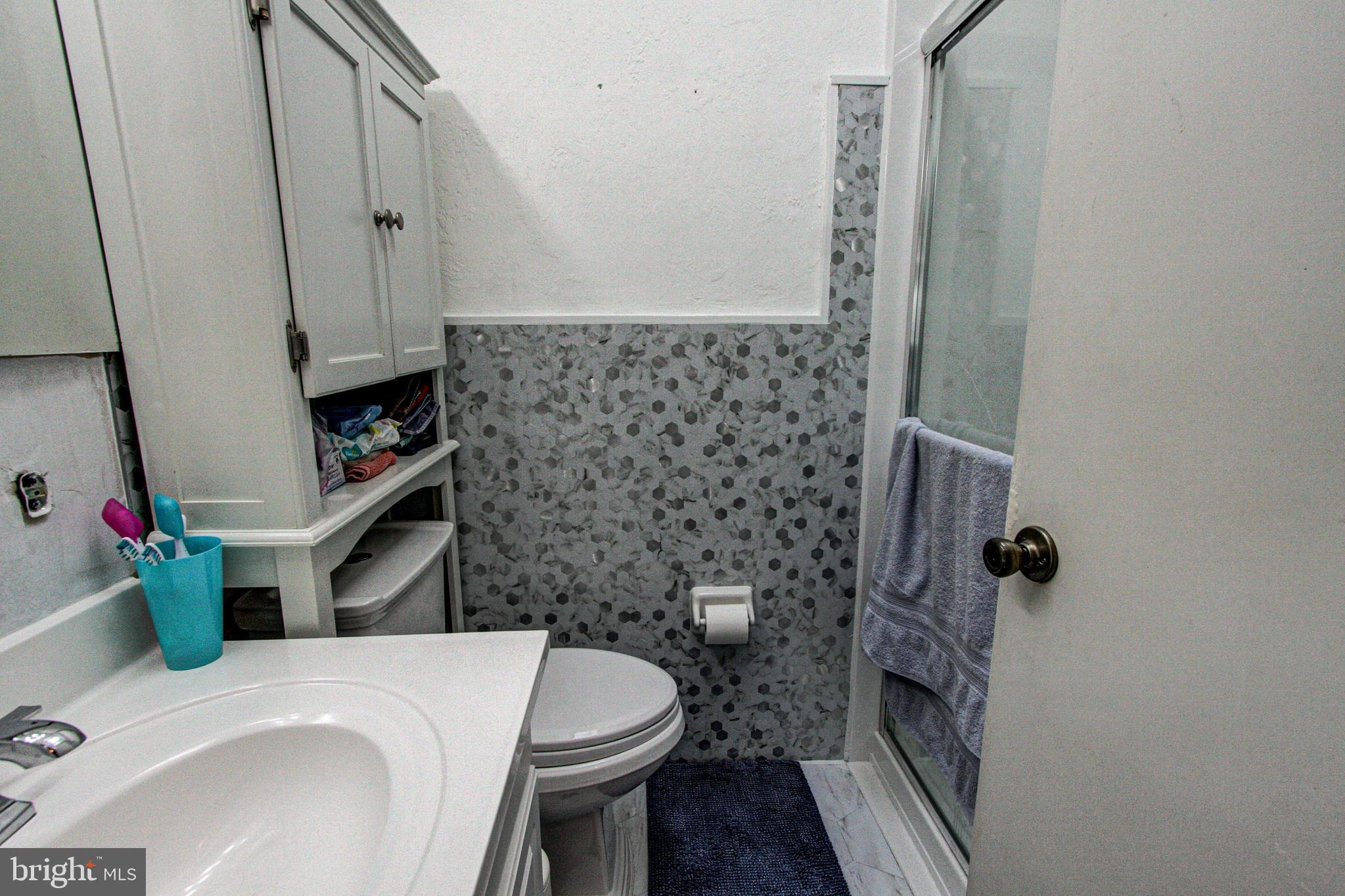 FOX CHASE - Residential