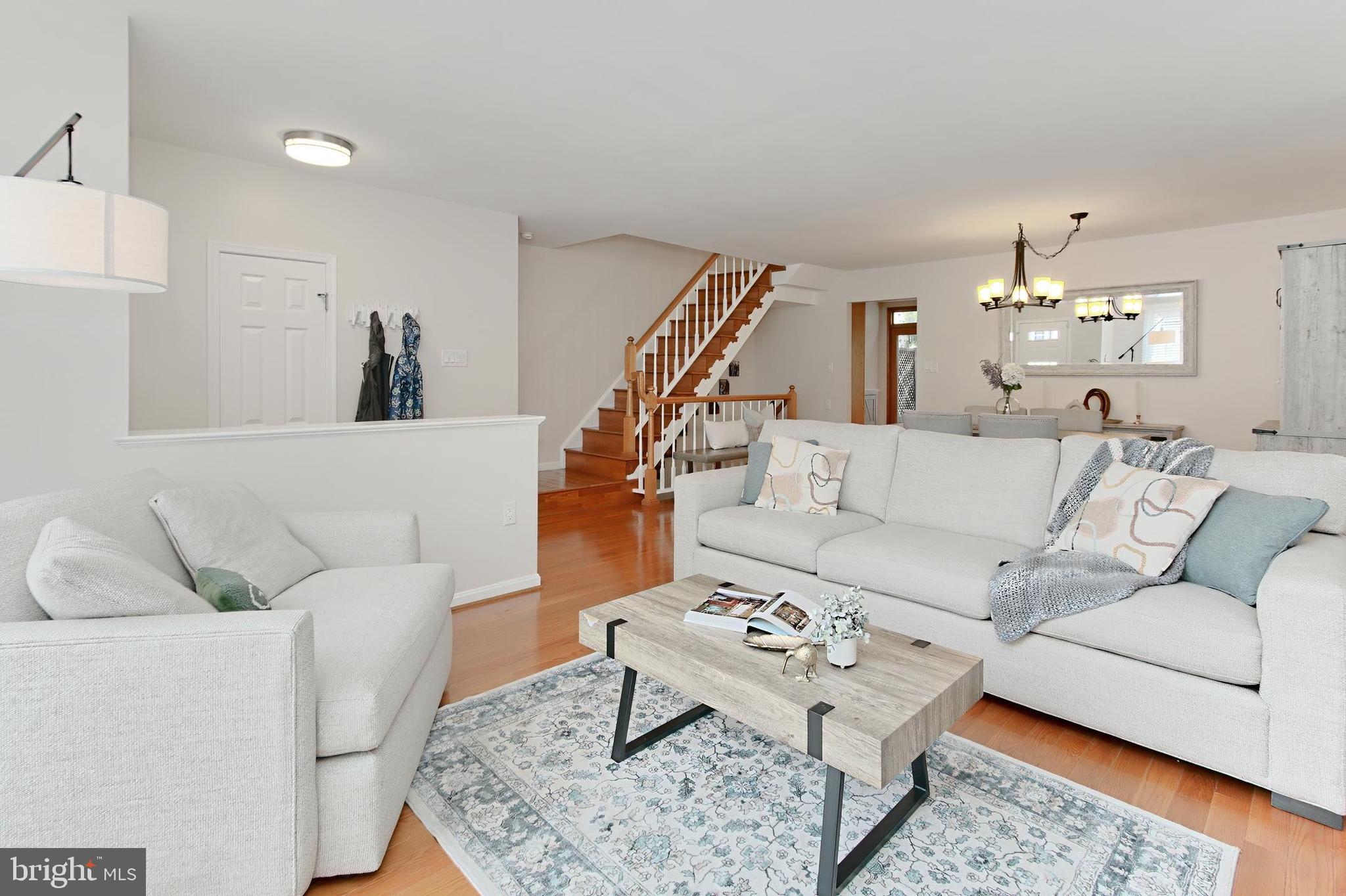 OLDE OAK RIDGE - Residential