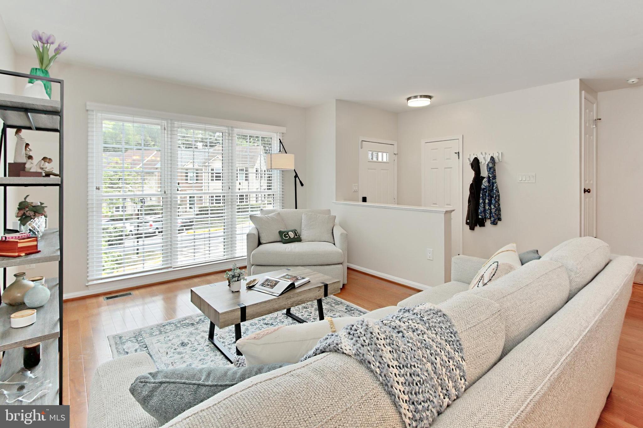 OLDE OAK RIDGE - Residential