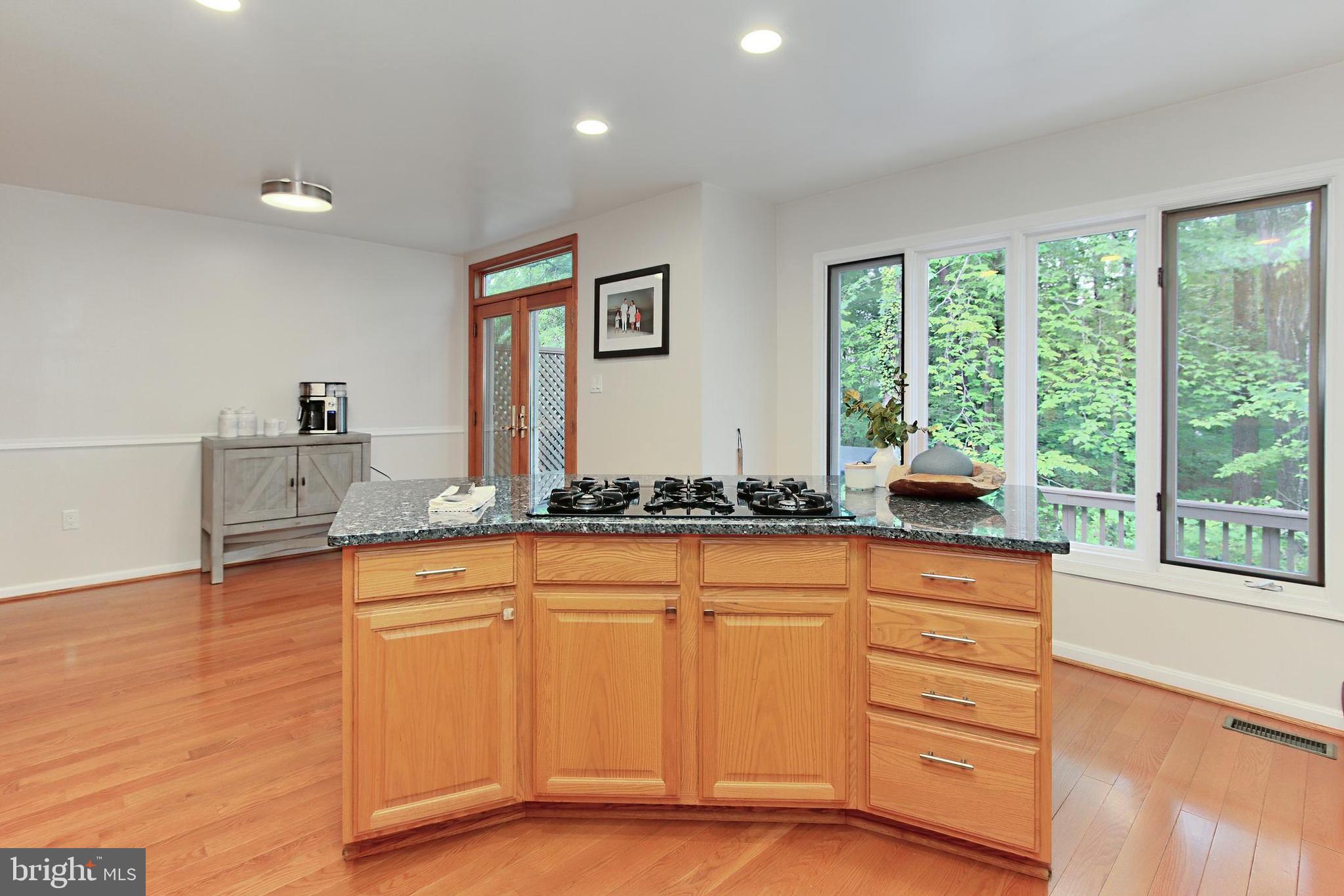 OLDE OAK RIDGE - Residential