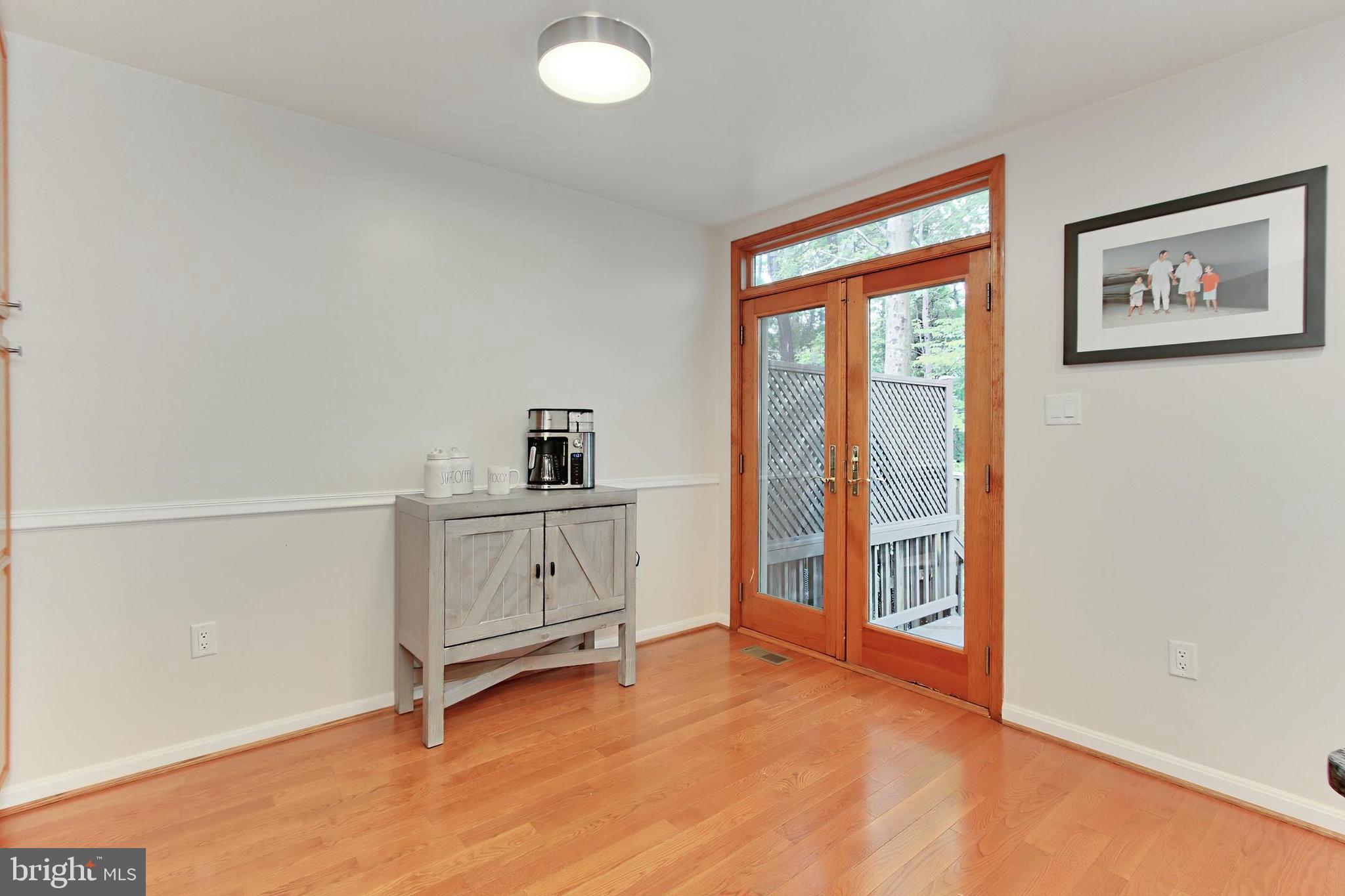 OLDE OAK RIDGE - Residential