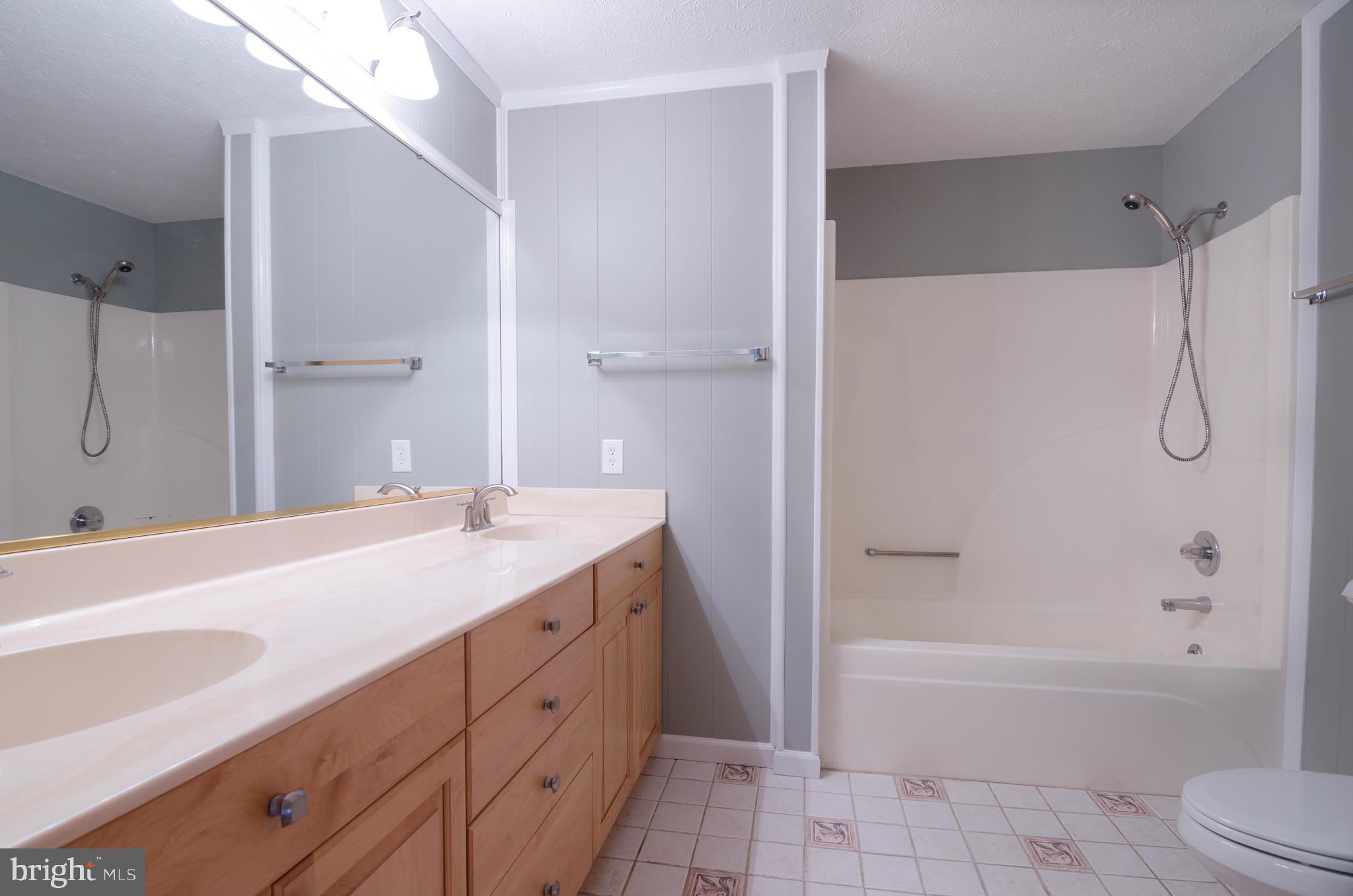 WEST BLAKELEY - Residential