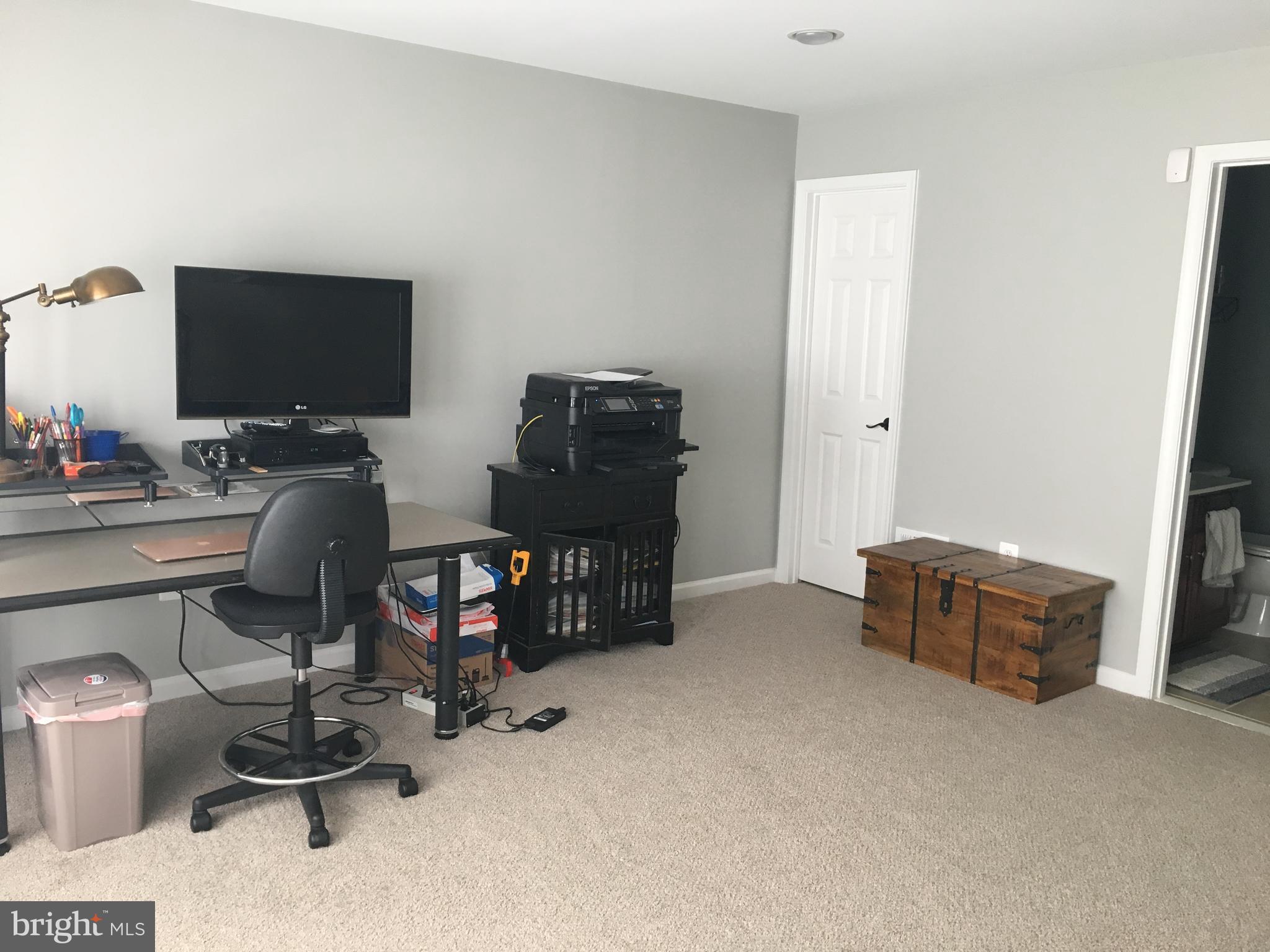 VILLAGE OF IDLEWILD - Residential Lease