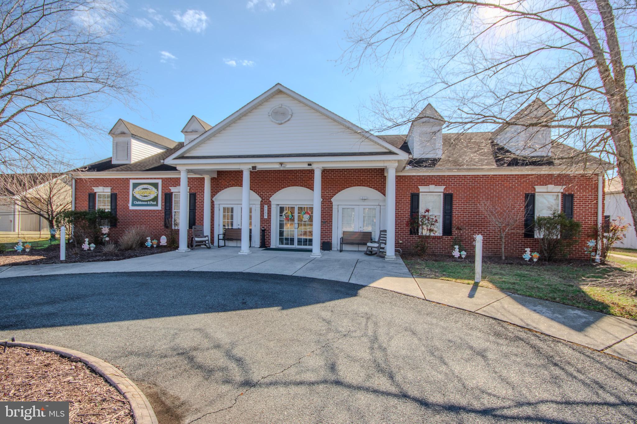 WOOD CREEK GOLF COMM - Residential