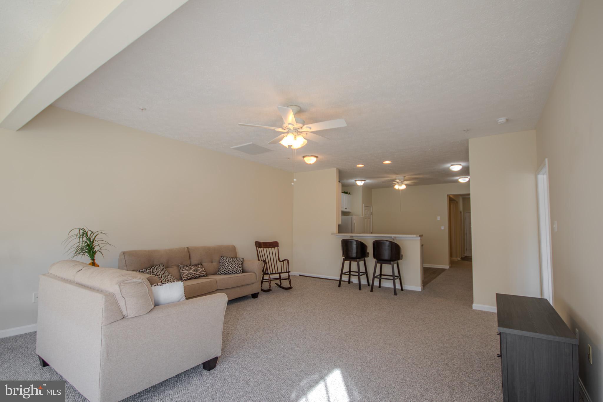 WOOD CREEK GOLF COMM - Residential