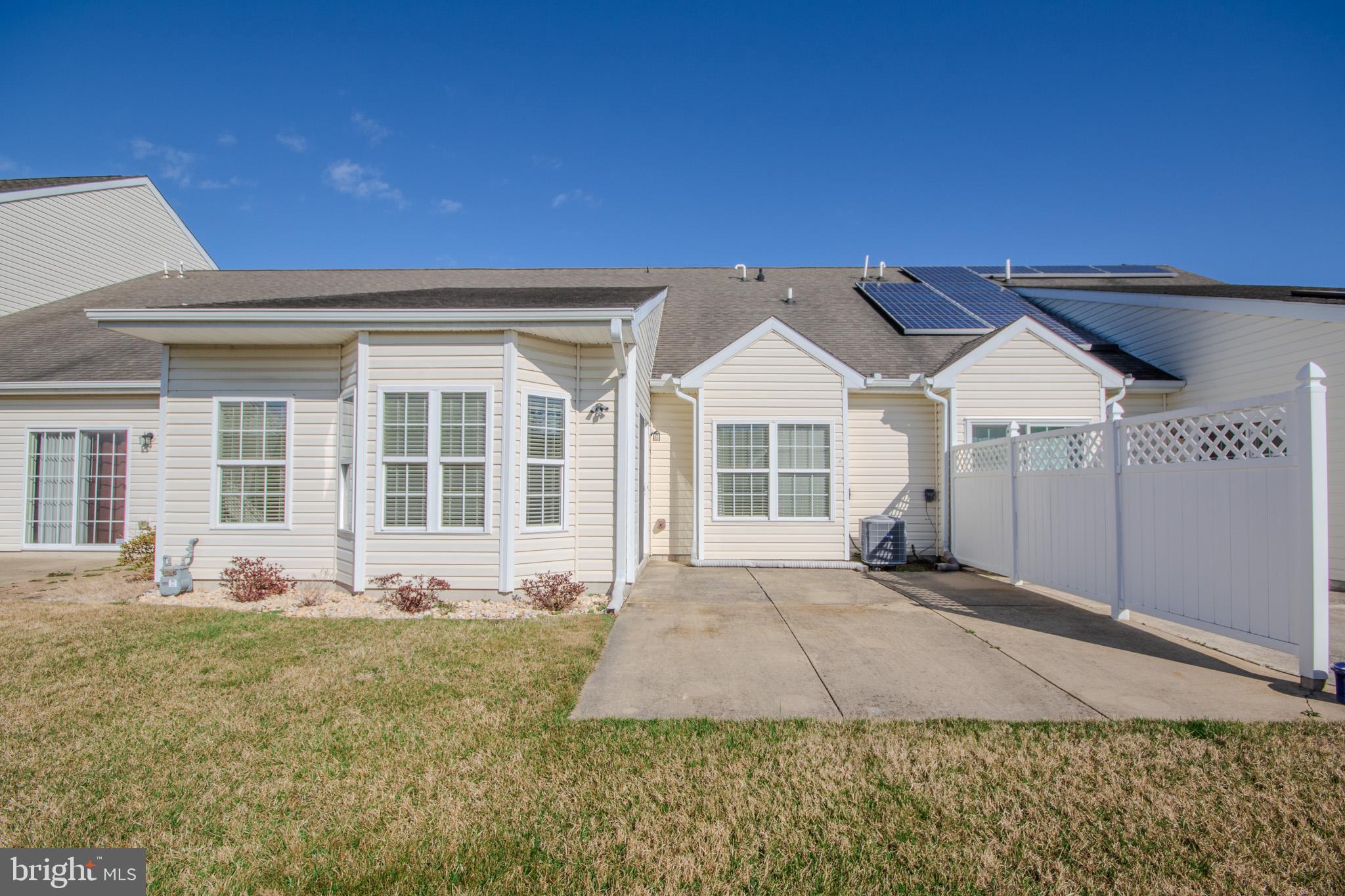 WOOD CREEK GOLF COMM - Residential