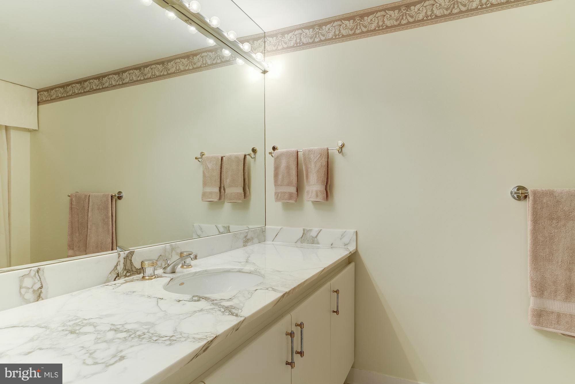 SOMERSET HOUSE 2 - Residential