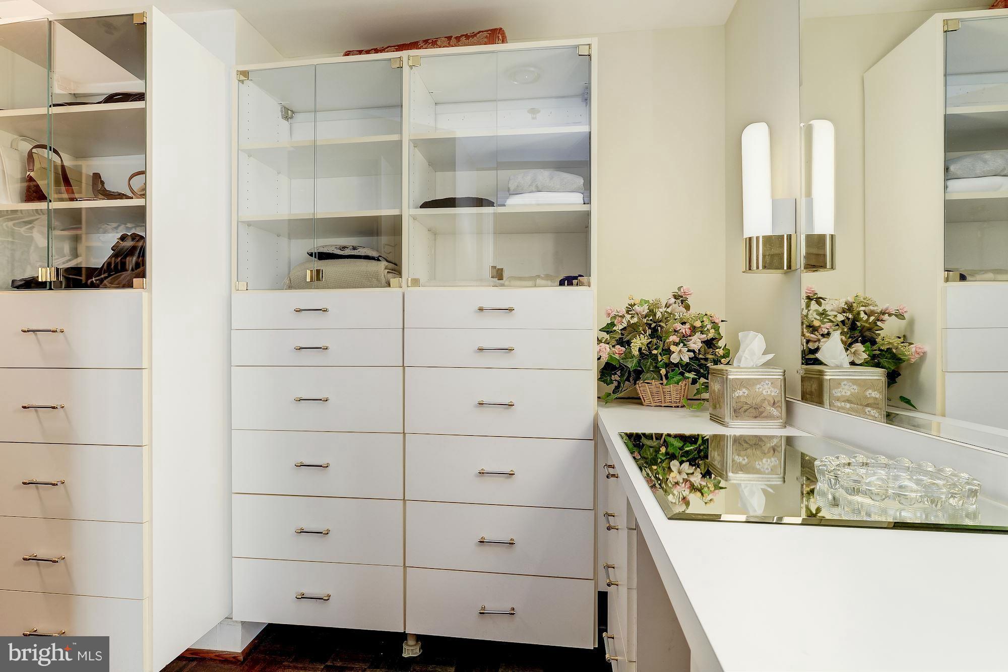 SOMERSET HOUSE 2 - Residential