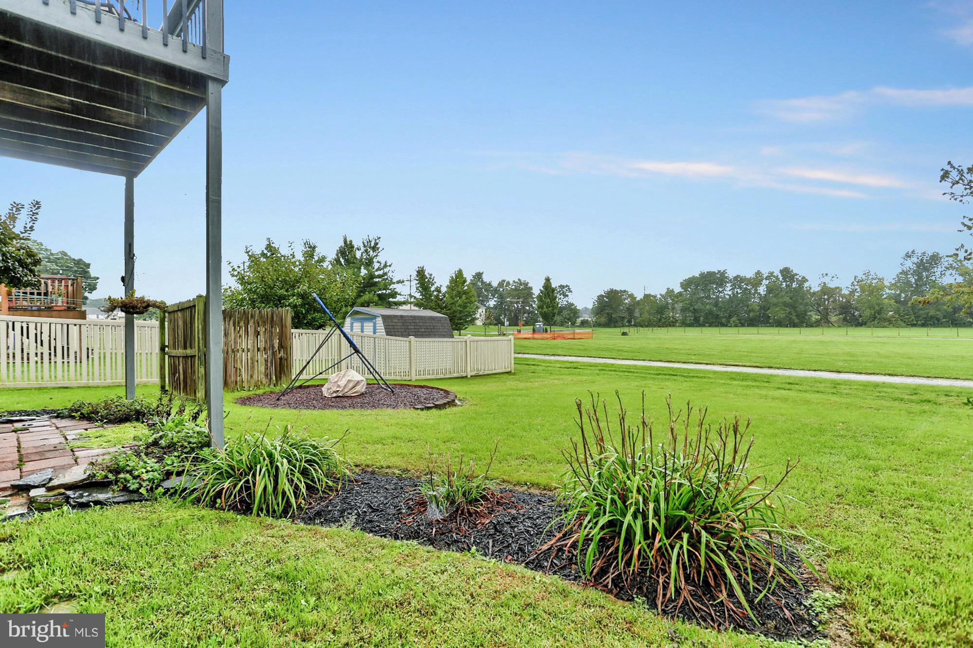 MCSHERRYSTOWN - Residential