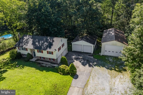 Homes For Sale - 901 Narvon Road<br/> Lancaster County, NARVON, PA 17555
