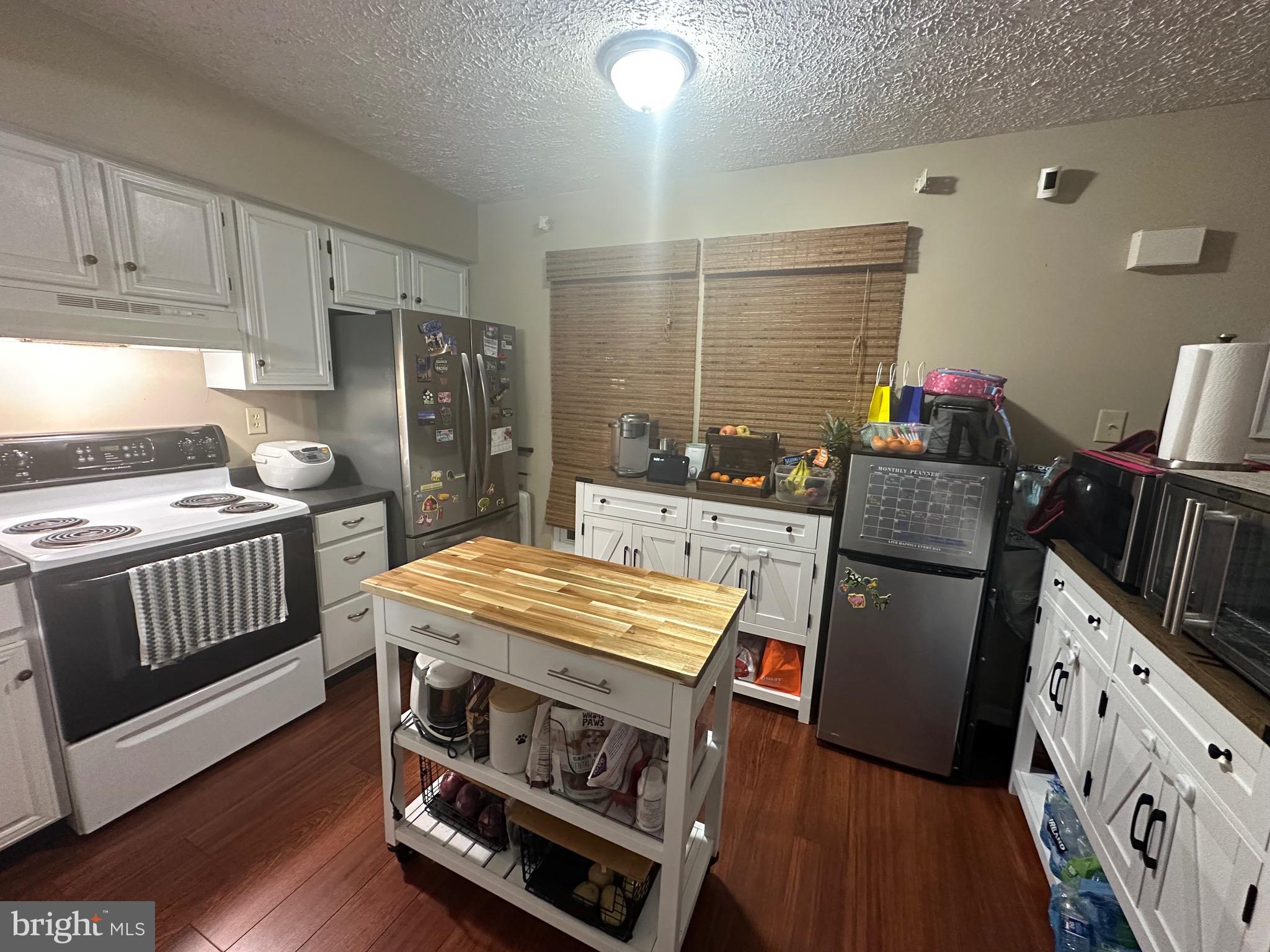 AMBERFIELD - Residential Lease