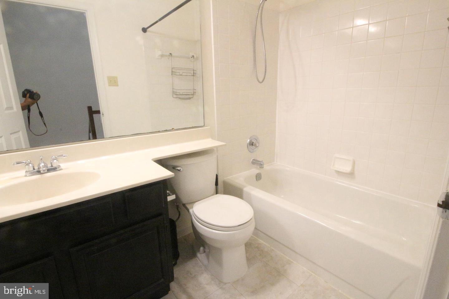 AMBERFIELD - Residential Lease