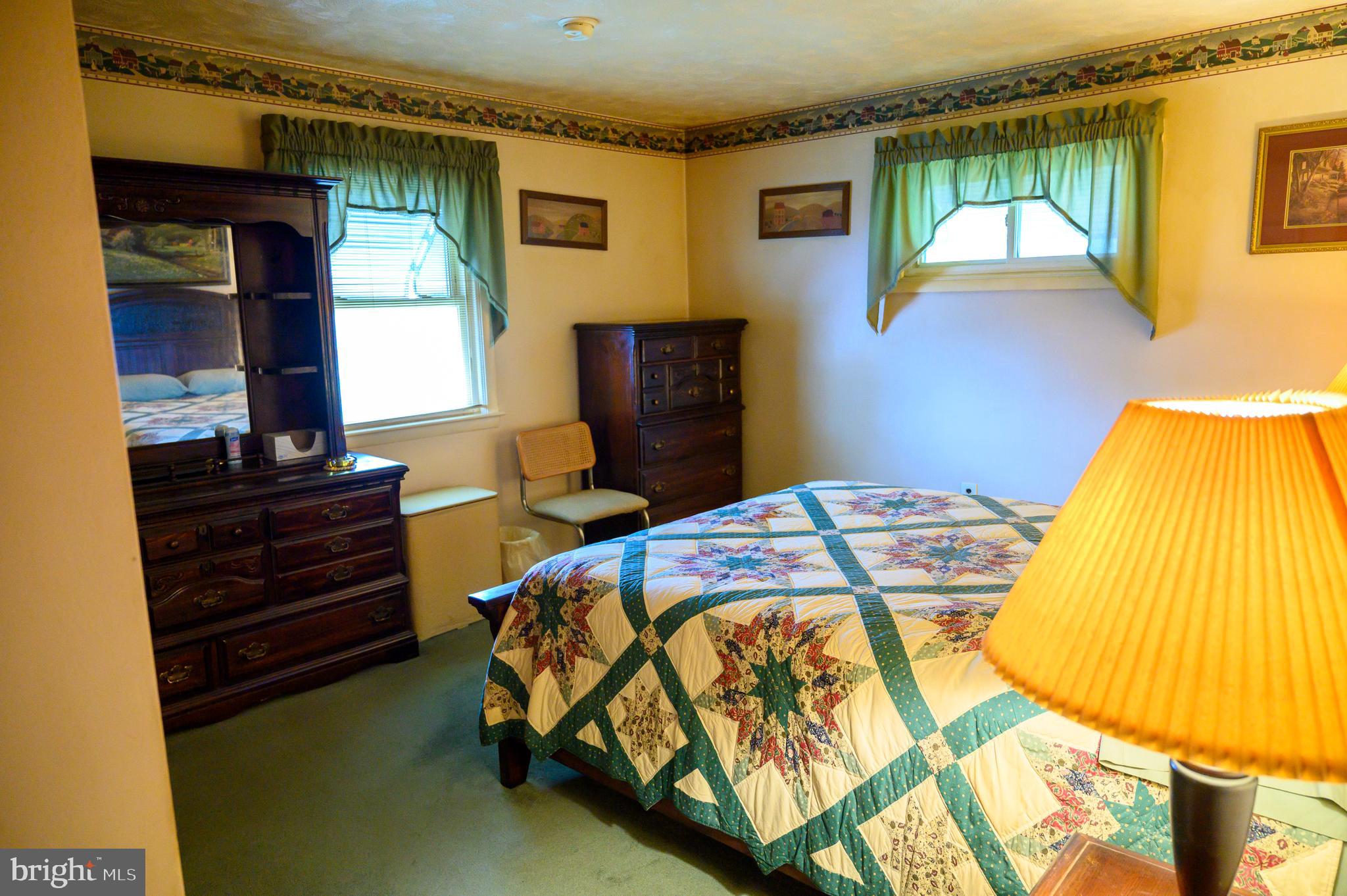 NORTH HILLS - Residential