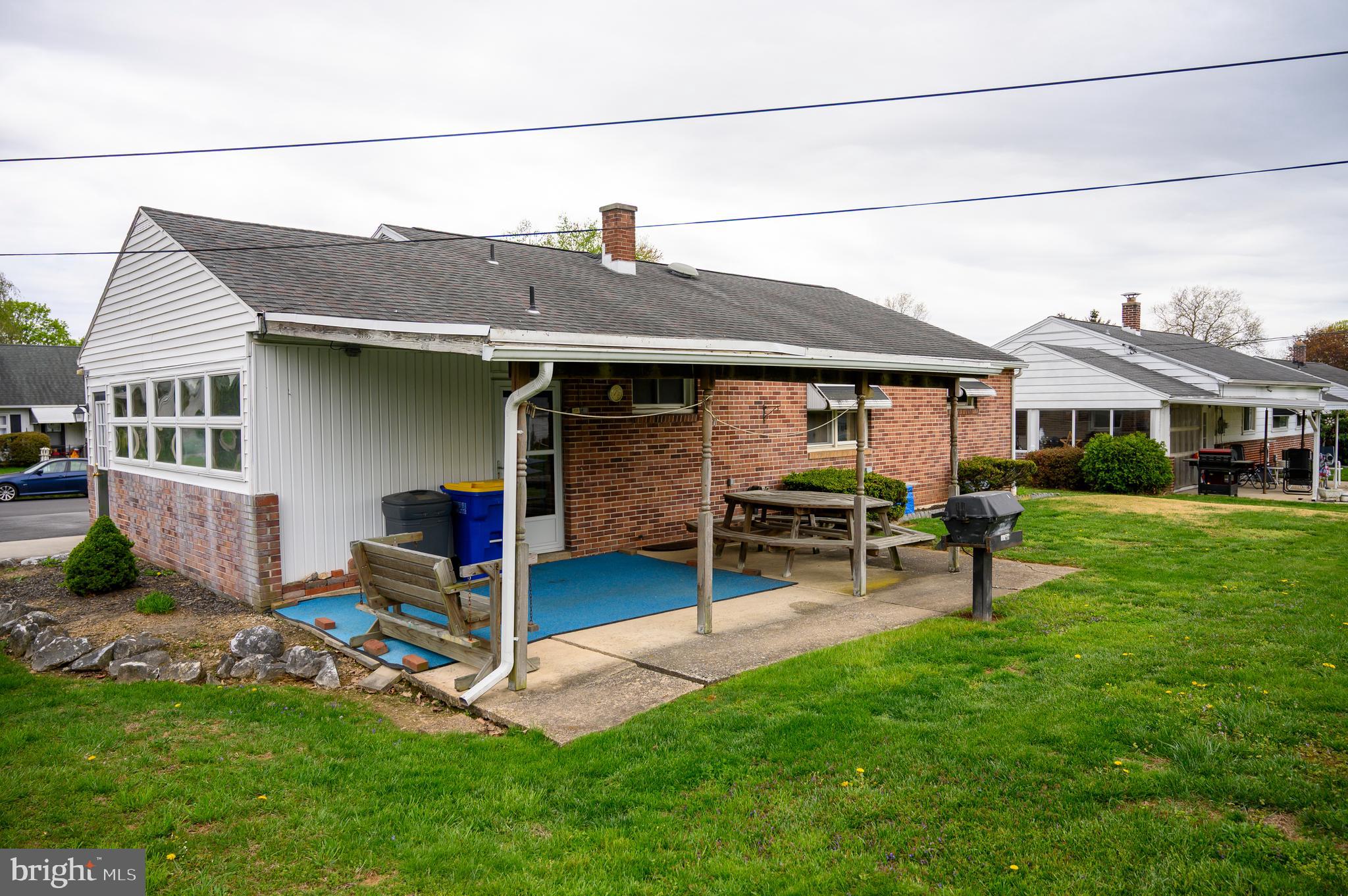 NORTH HILLS - Residential