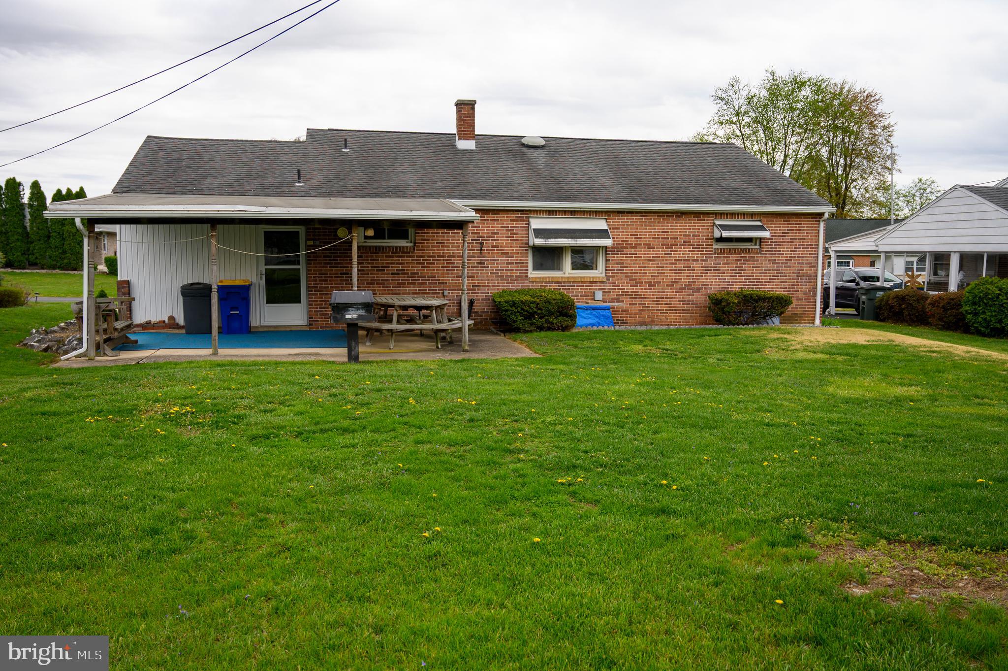 NORTH HILLS - Residential