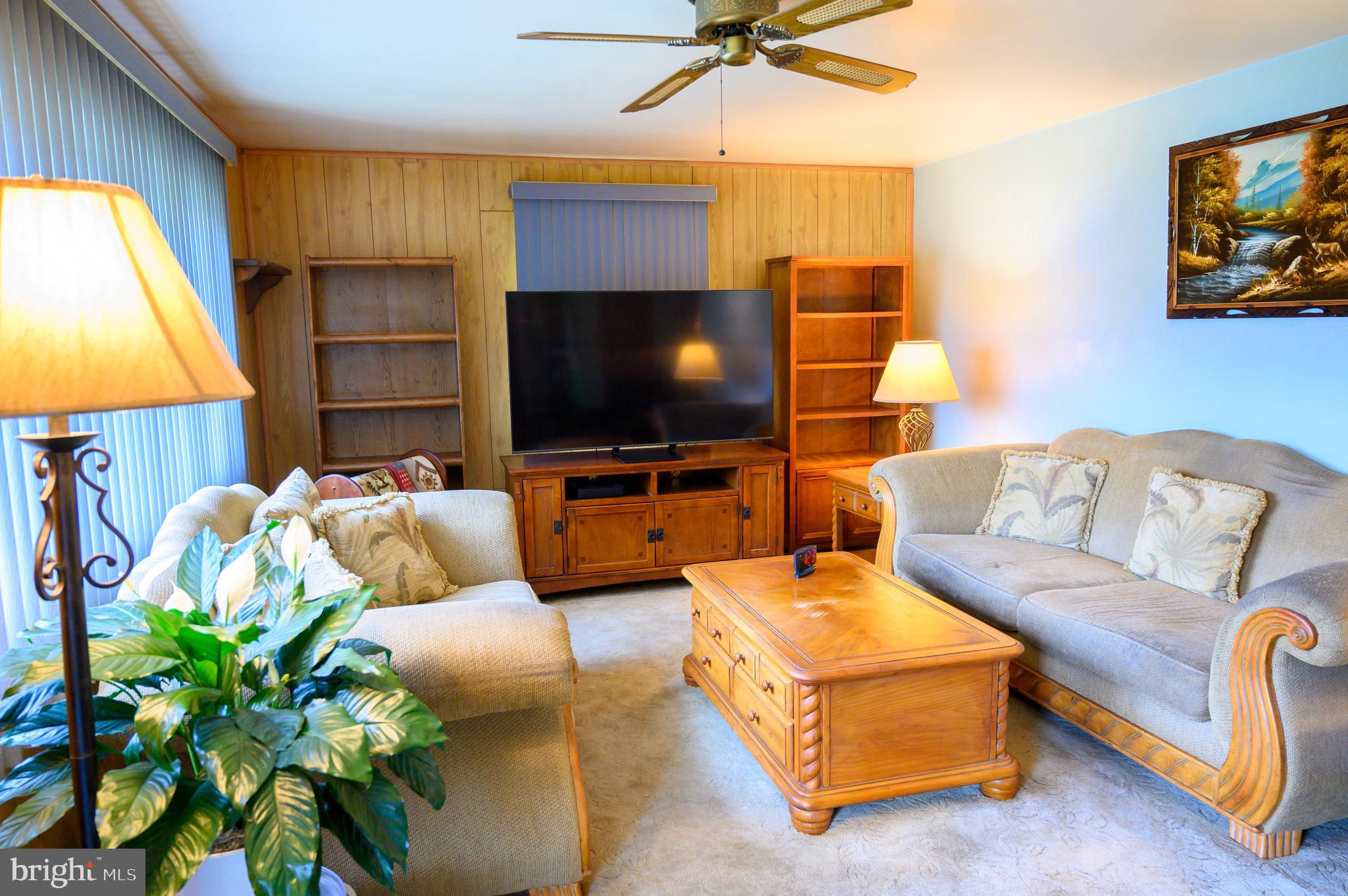 NORTH HILLS - Residential