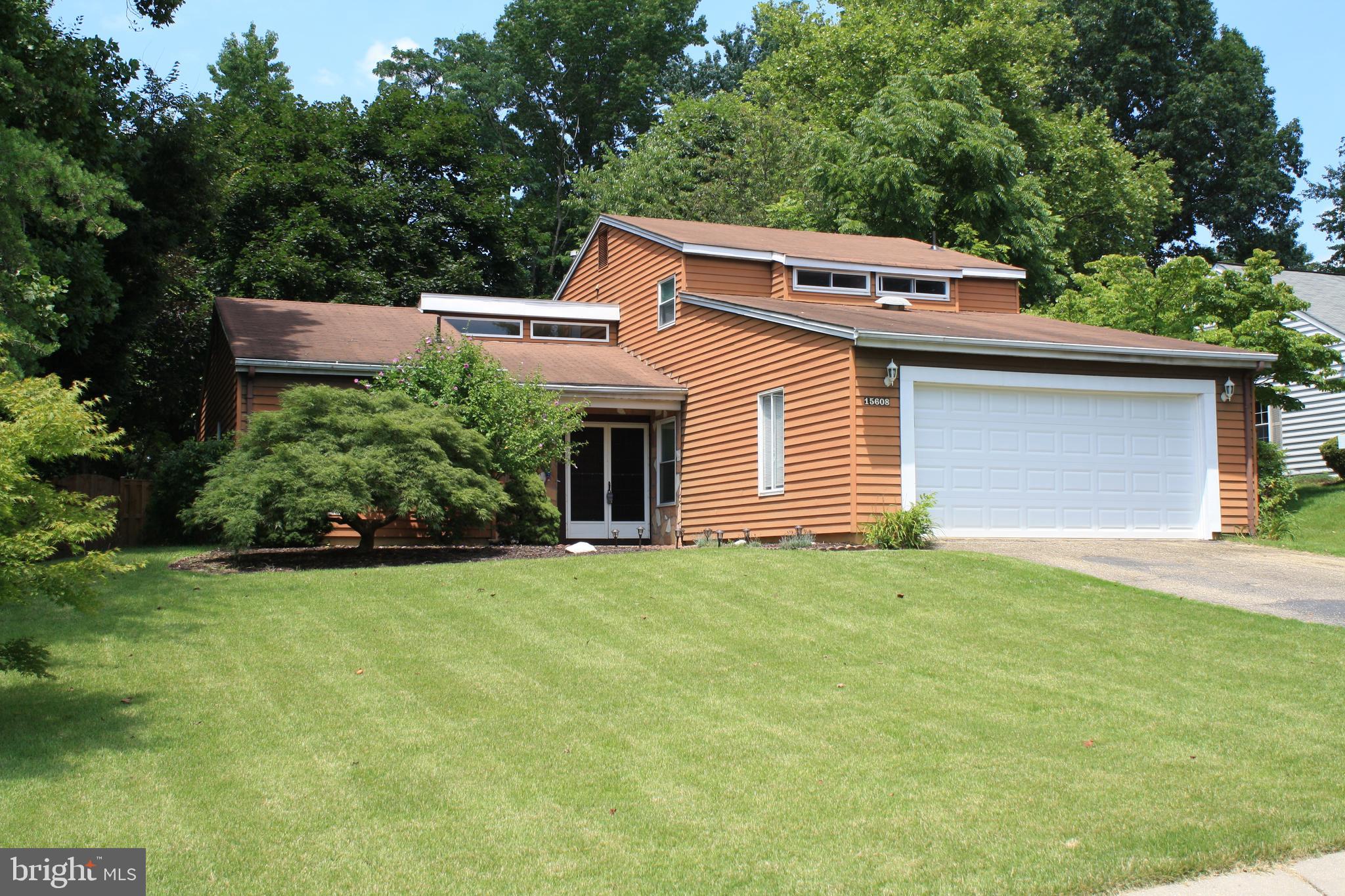 POINTER RIDGE - Residential