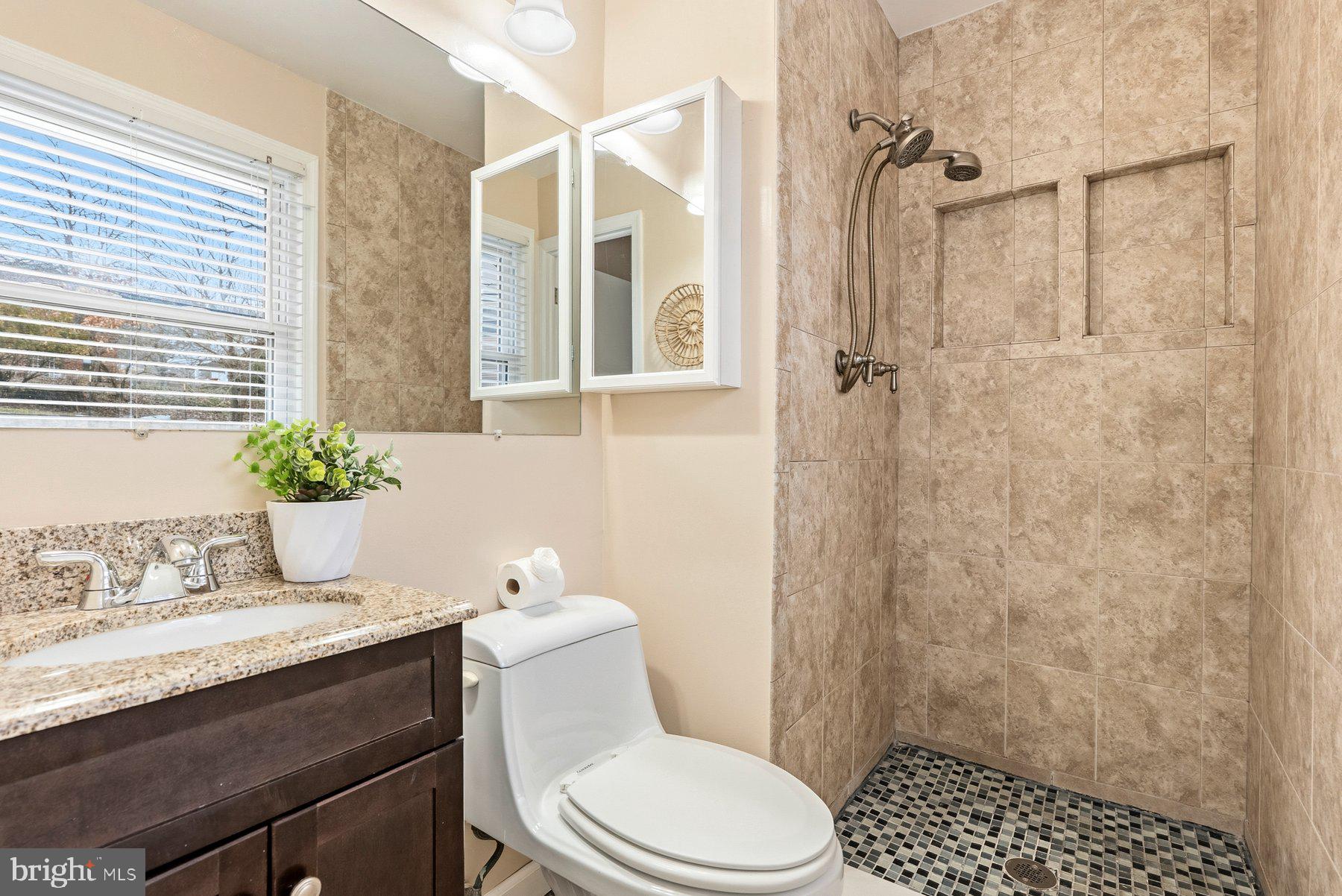 CROMWELL VALLEY - Residential