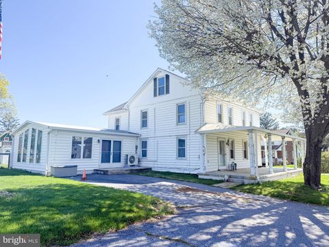 123-125 KENNEDY STREET CHAMBERSBURG PA 17202