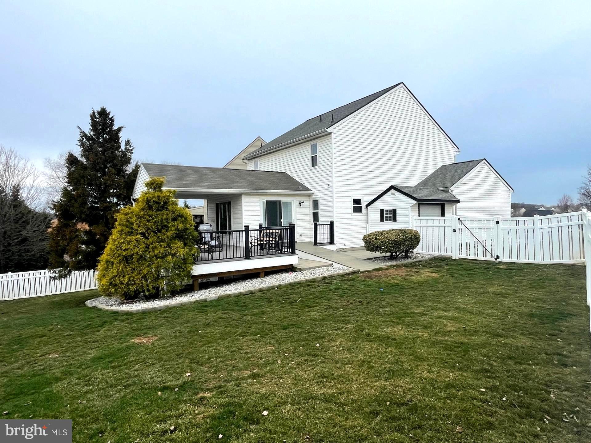 CHATHAM CREEK - Residential