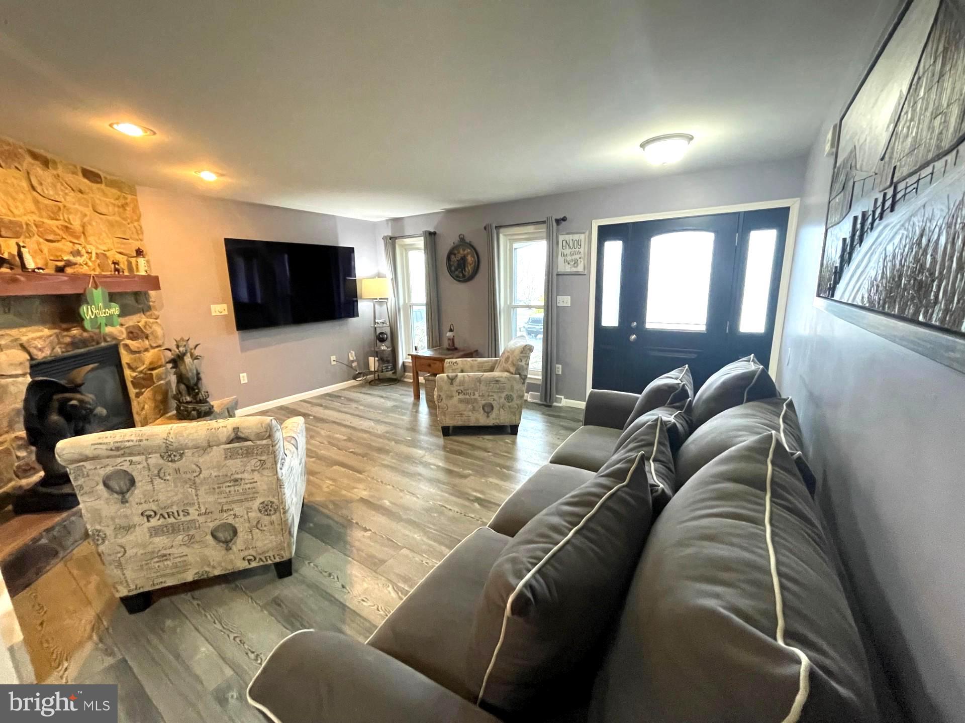 CHATHAM CREEK - Residential