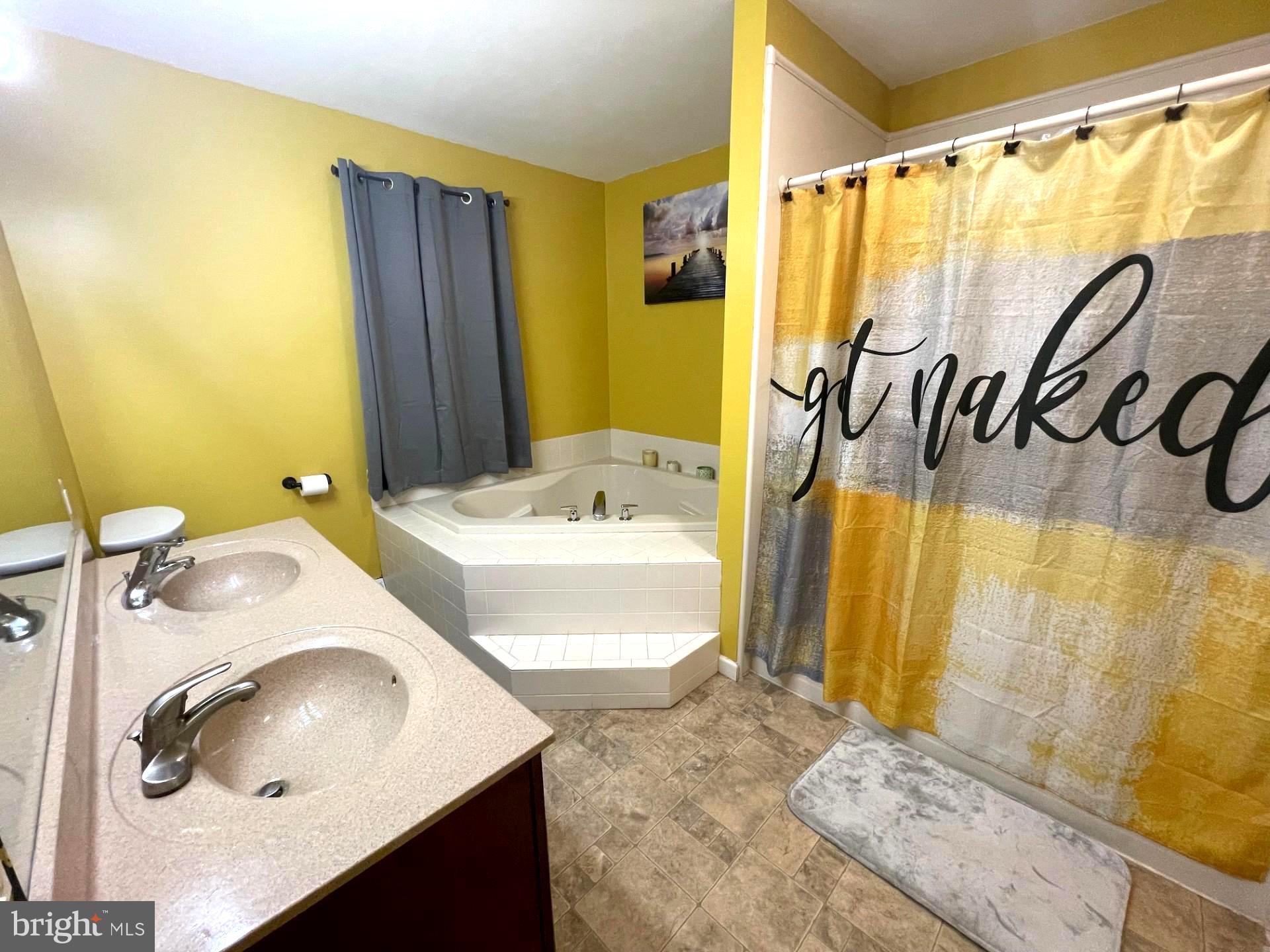 CHATHAM CREEK - Residential