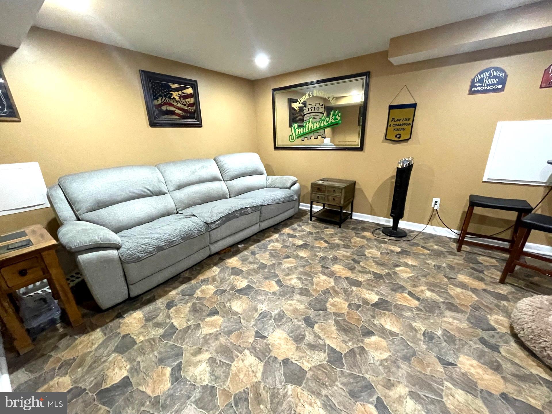 CHATHAM CREEK - Residential