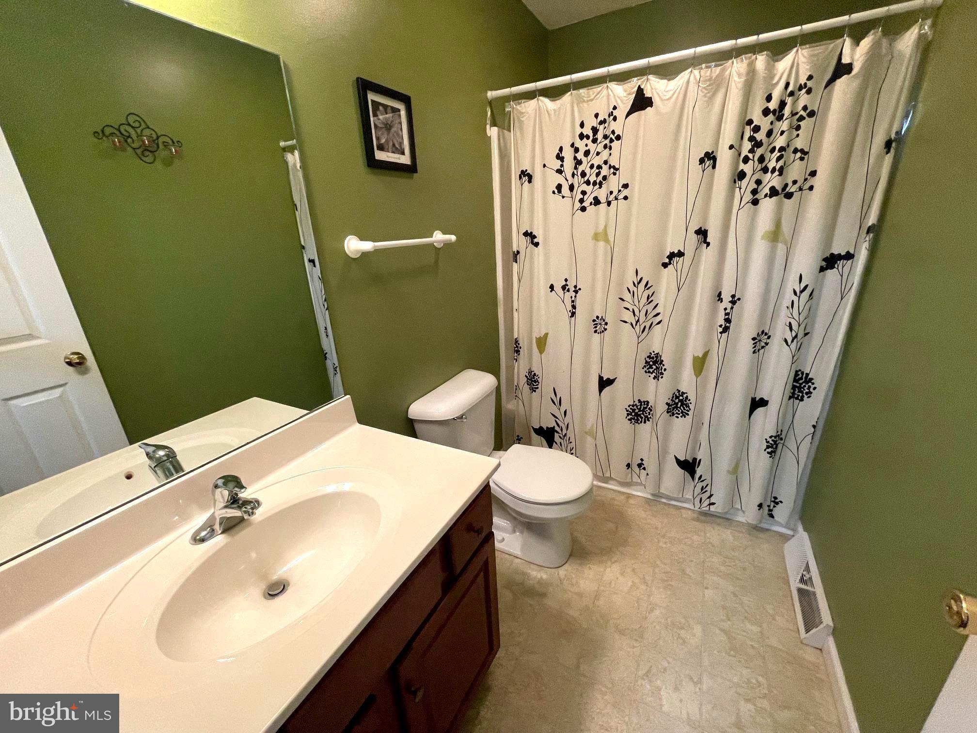 CHATHAM CREEK - Residential