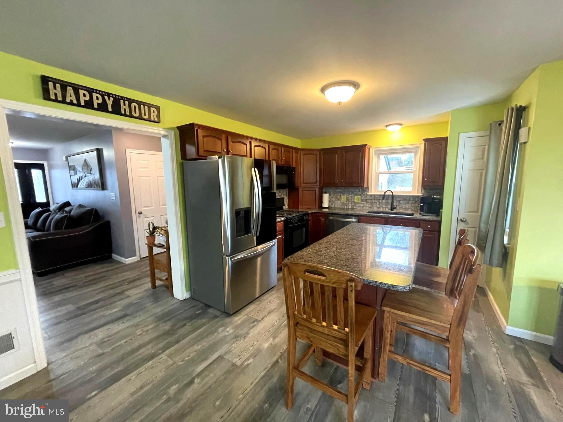 CHATHAM CREEK - Residential