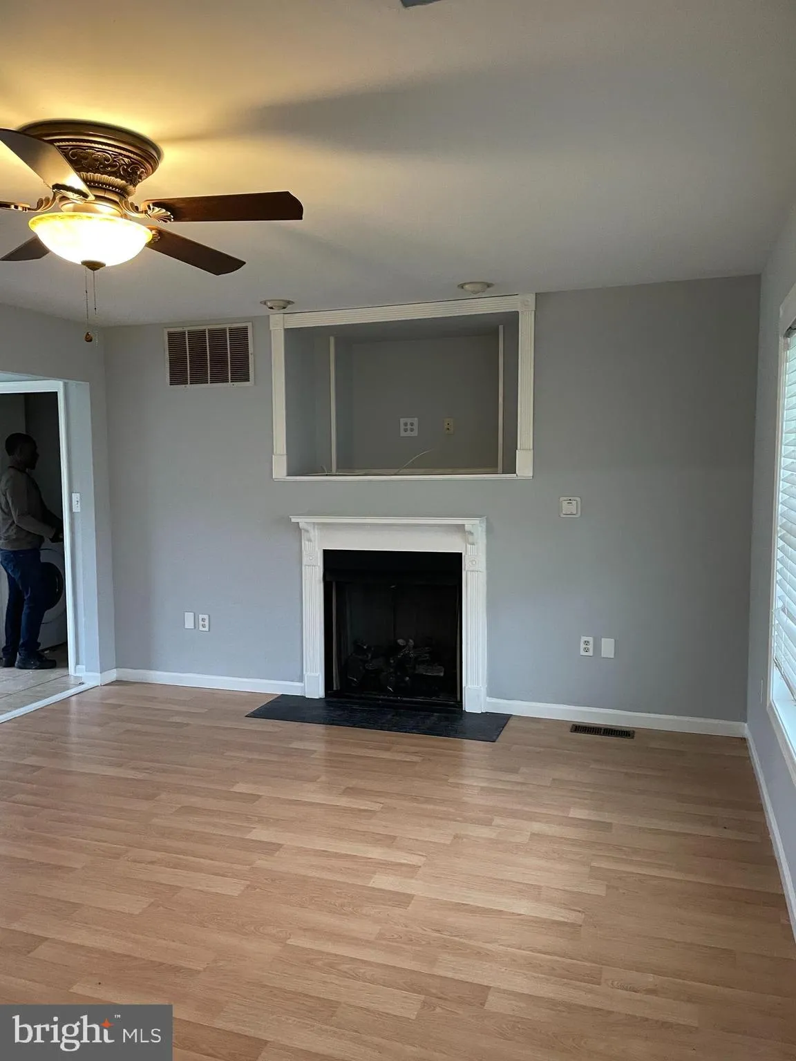 Delmar, Maryland 21875, United States, 5 Bedrooms Bedrooms, ,2 BathroomsBathrooms,Residential,Active,208921