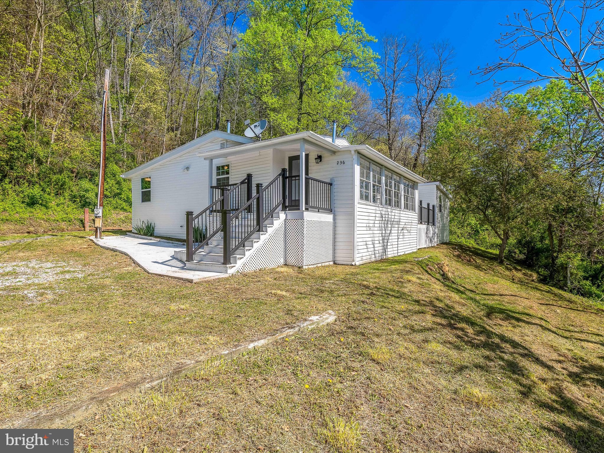 BERKELEY SPRINGS - Residential
