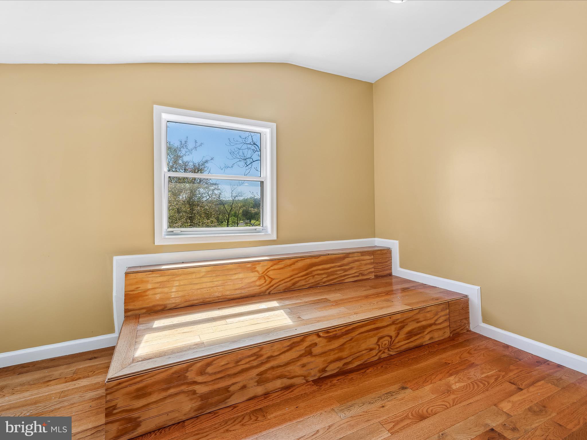 BERKELEY SPRINGS - Residential