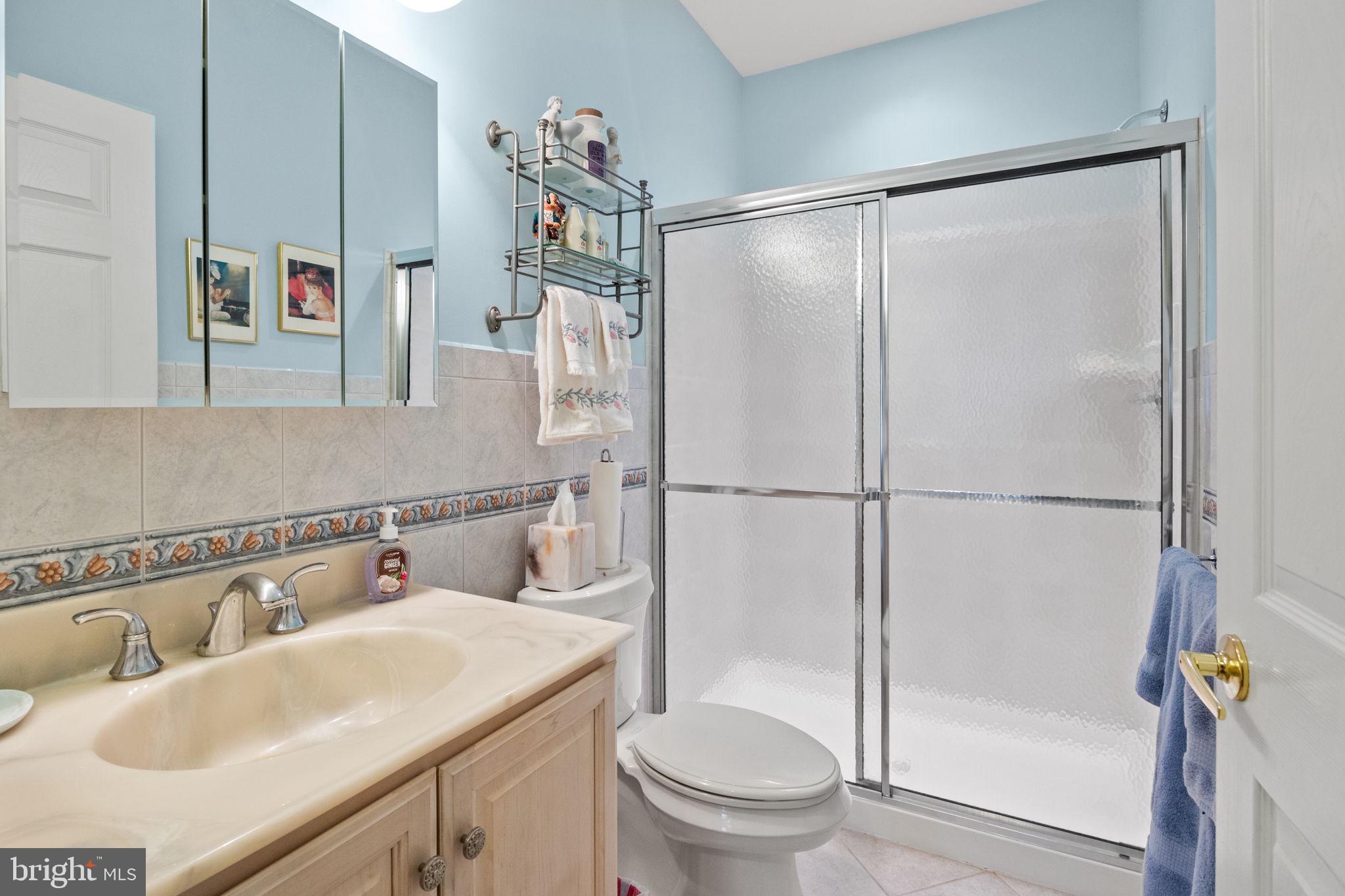 HERITAGE CR ESTS - Residential