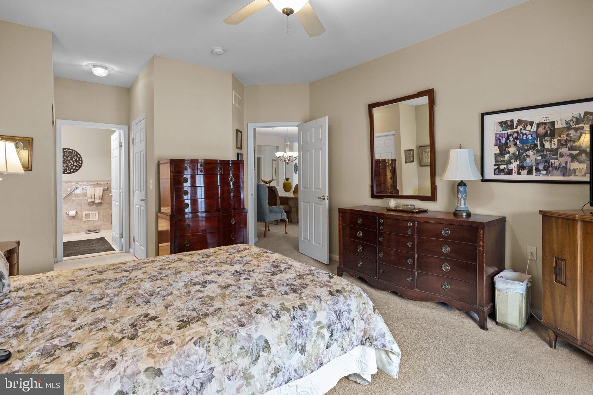 HERITAGE CR ESTS - Residential