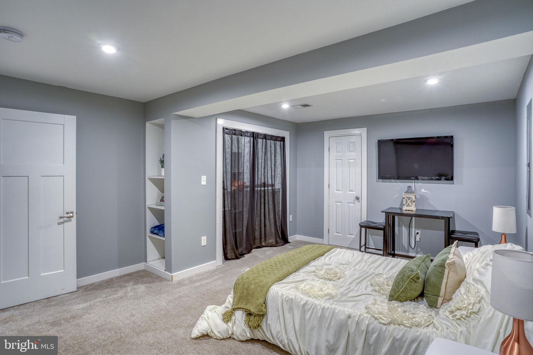 PARKSIDE - Residential