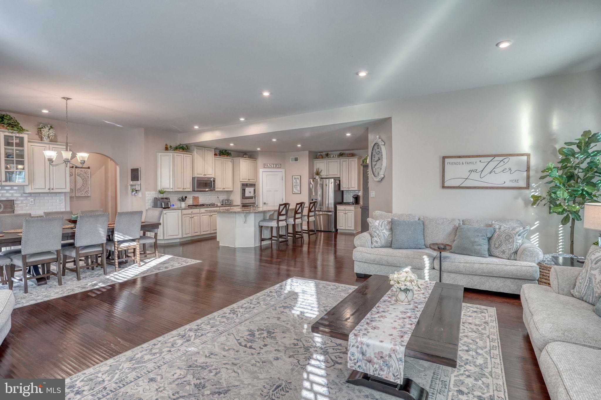 PARKSIDE - Residential