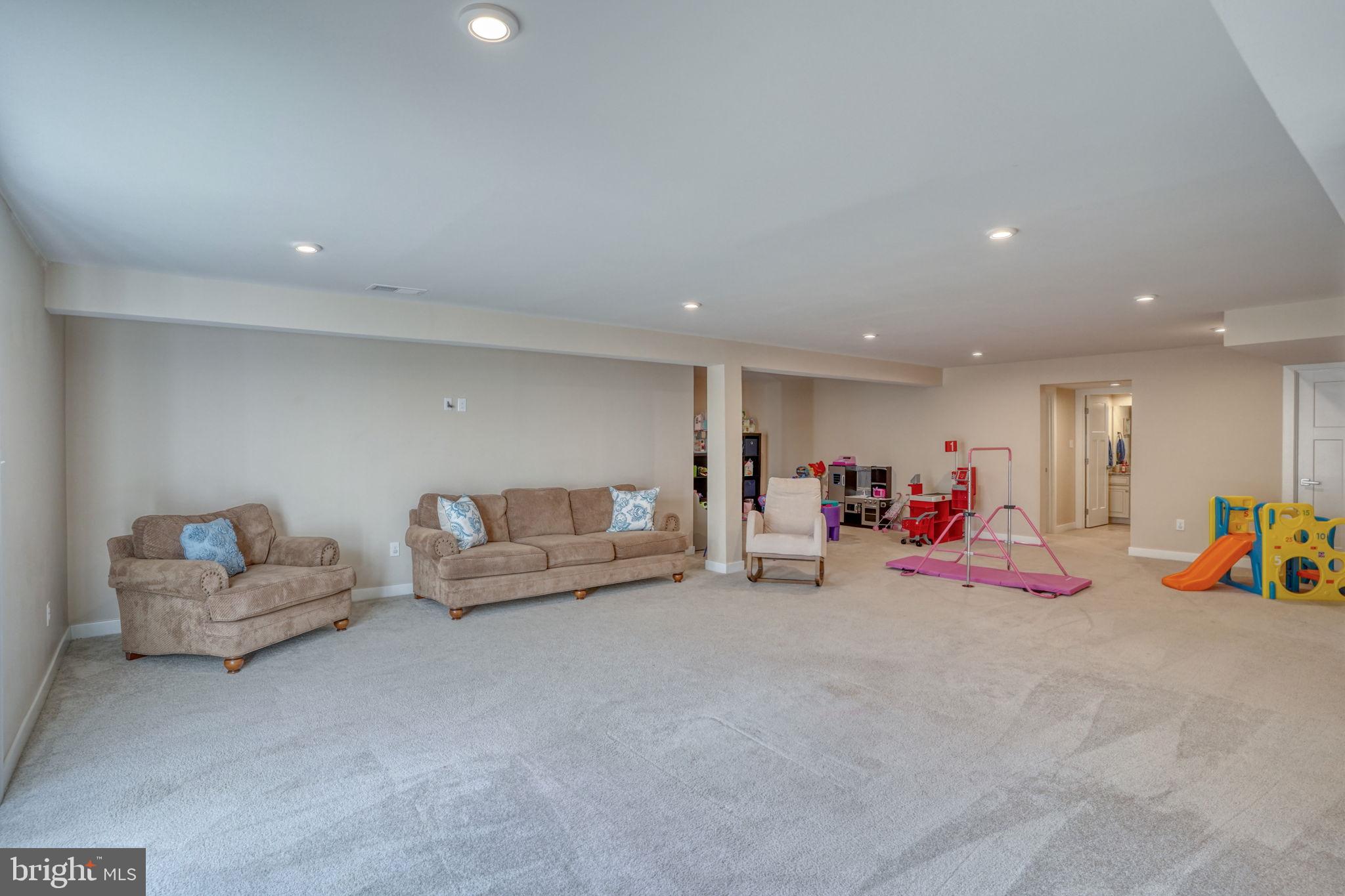 PARKSIDE - Residential