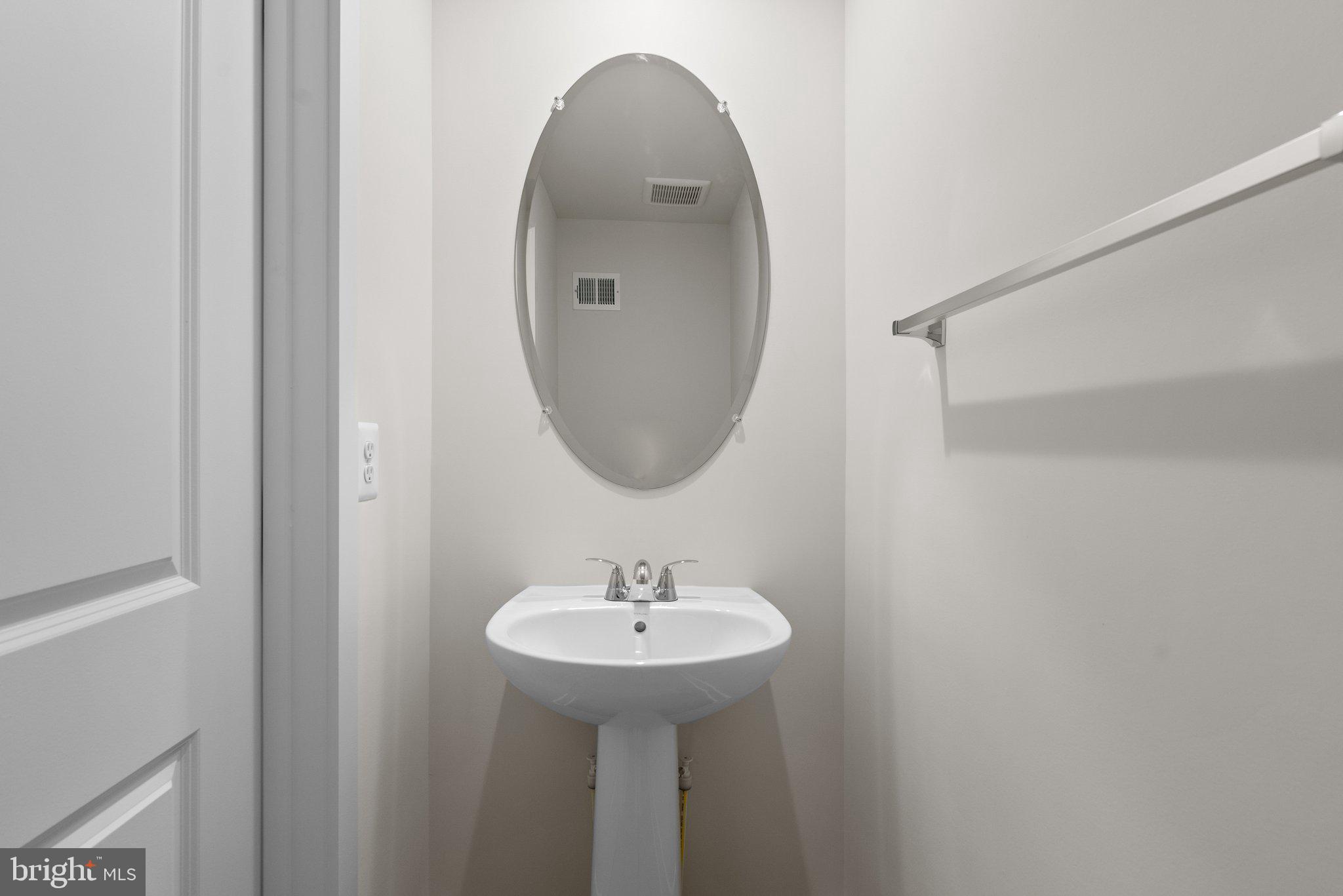 LAKE FREDERICK - Residential