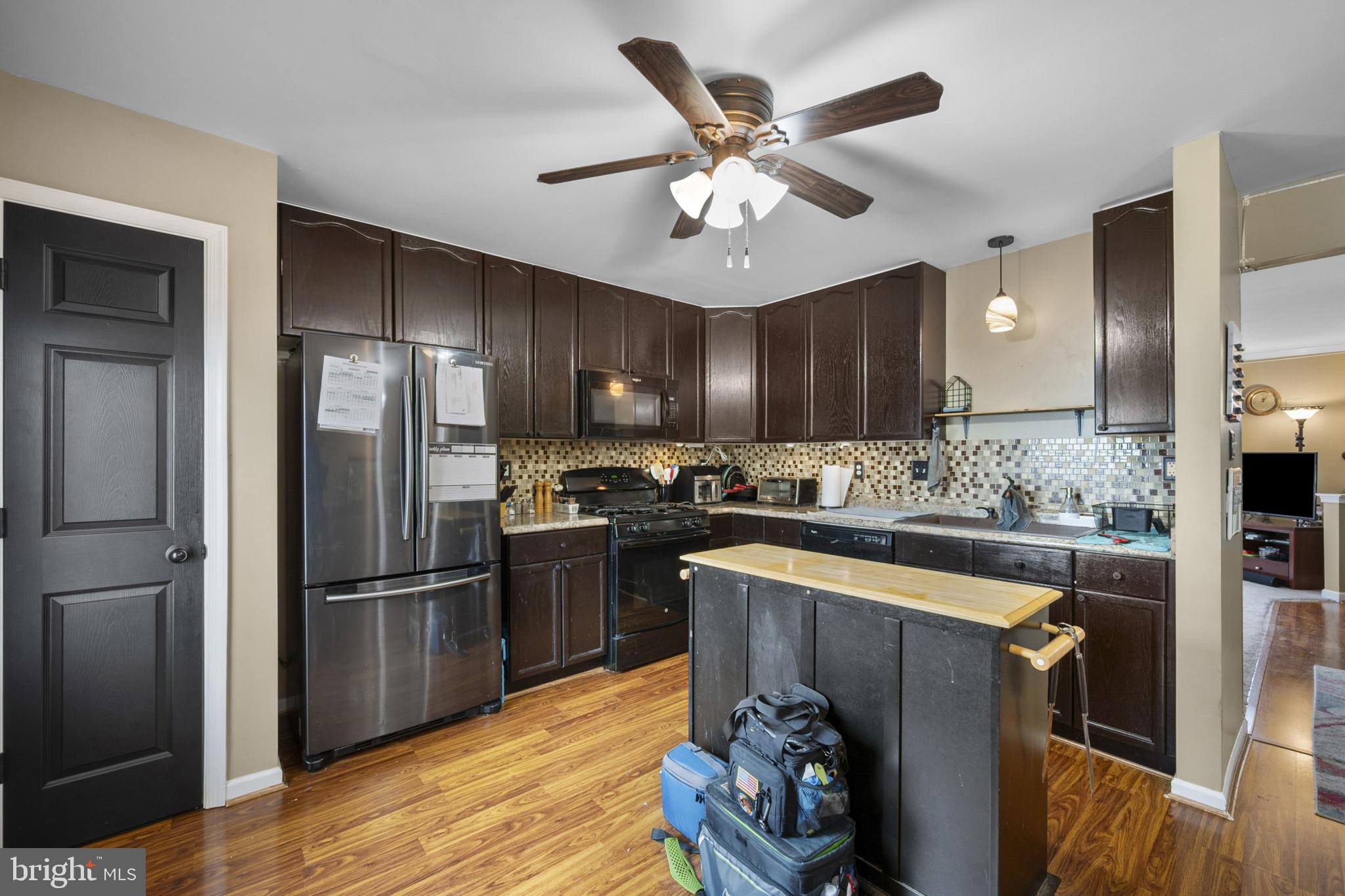 FAIRWAYS AT STONEBRIDGE - Residential