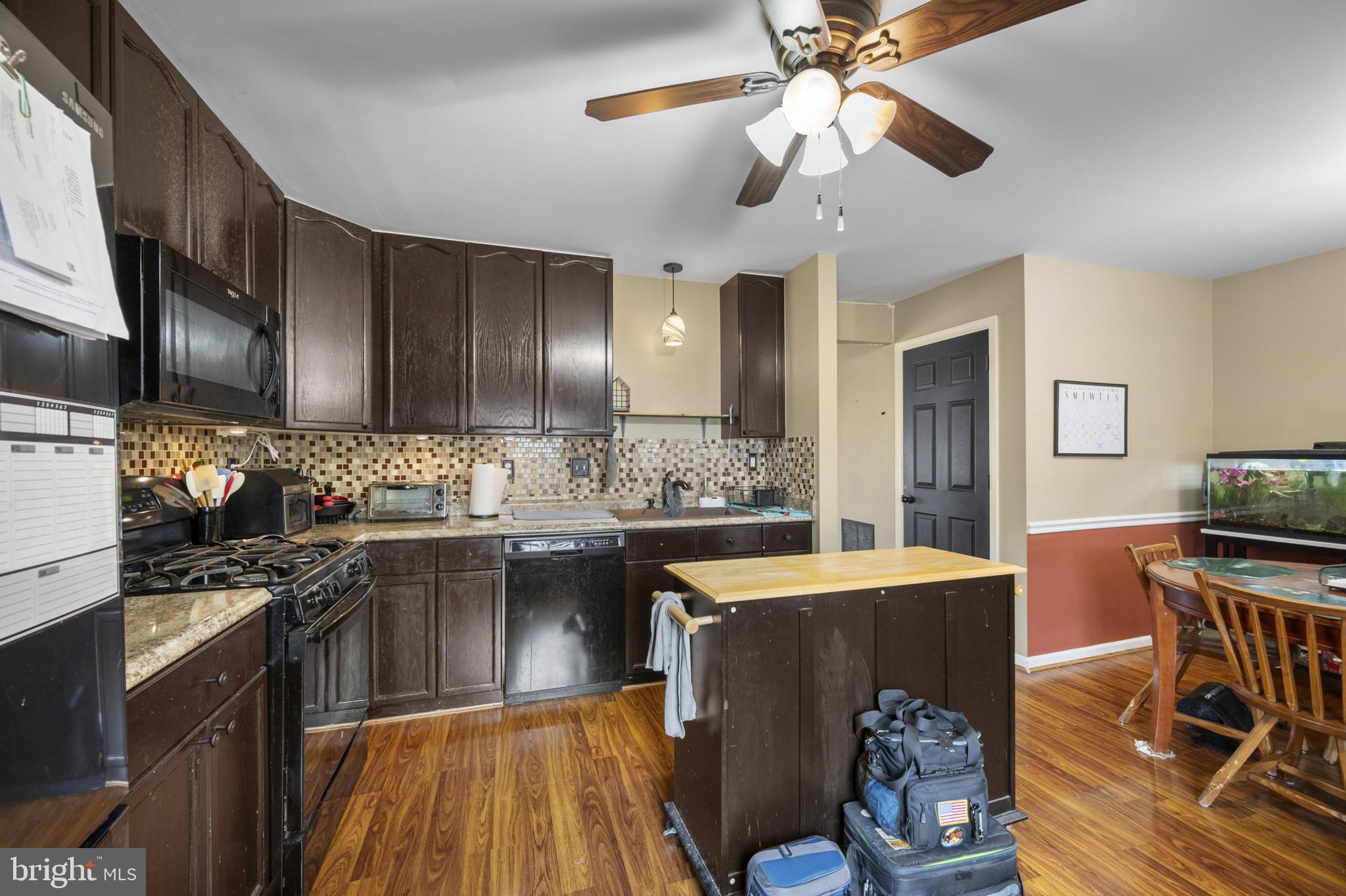 FAIRWAYS AT STONEBRIDGE - Residential