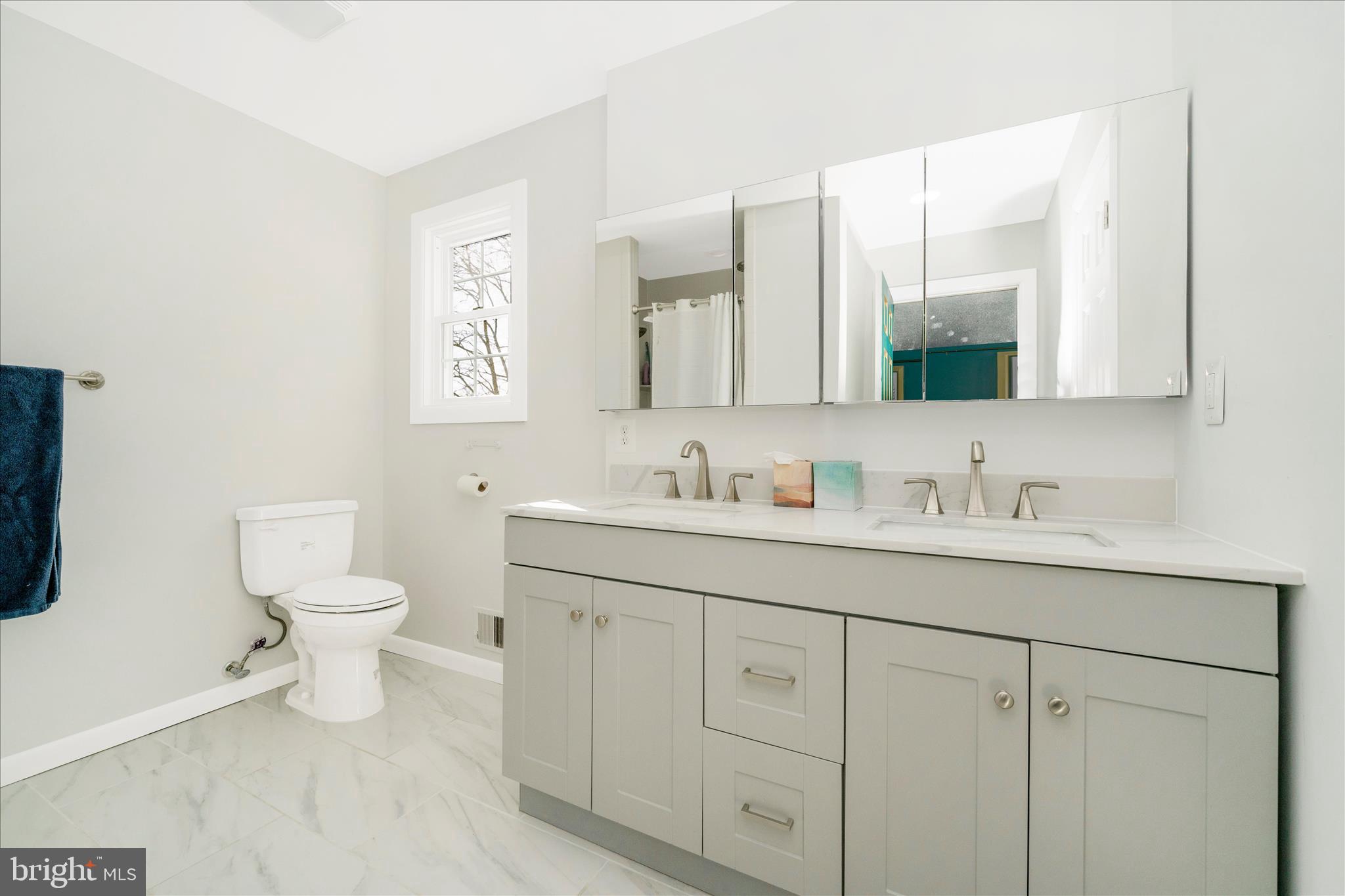 MARY-CATHERINE ESTATES - Residential