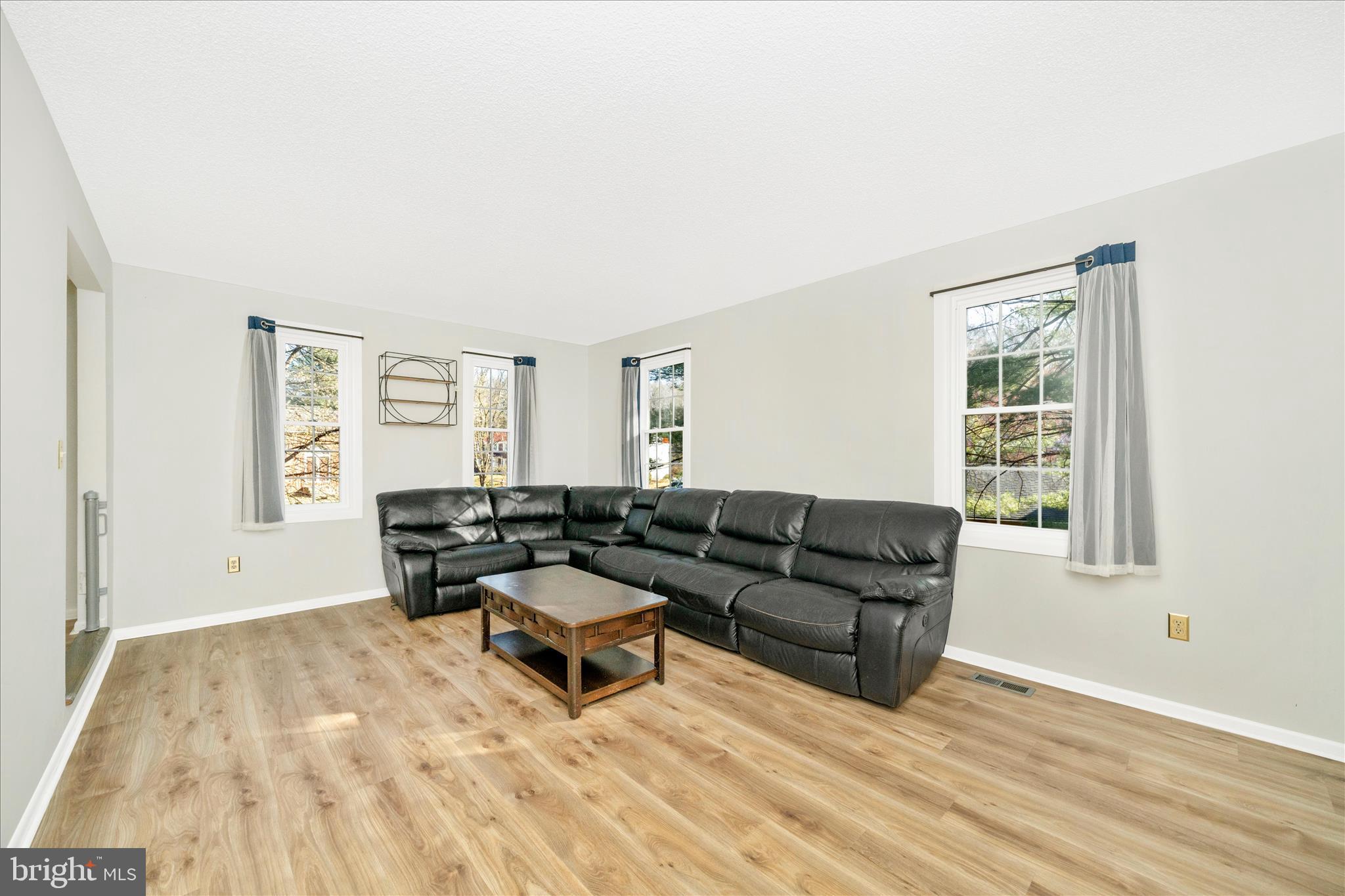 MARY-CATHERINE ESTATES - Residential