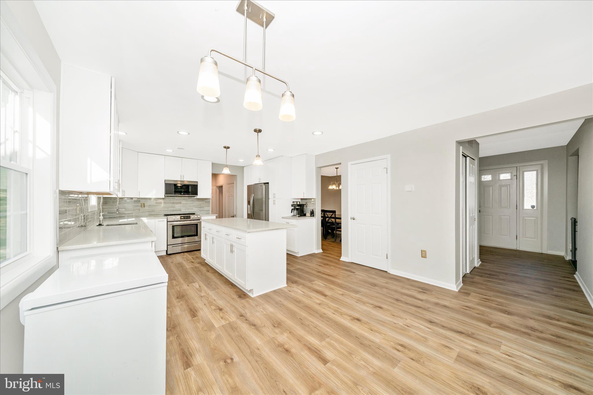 MARY-CATHERINE ESTATES - Residential