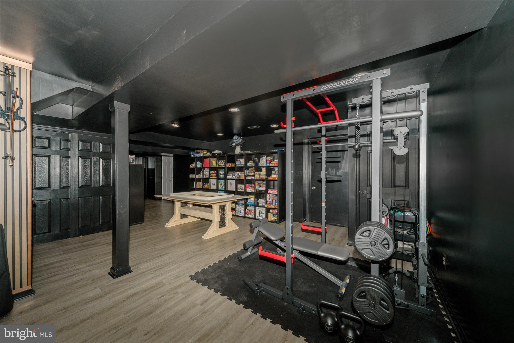 MARY-CATHERINE ESTATES - Residential