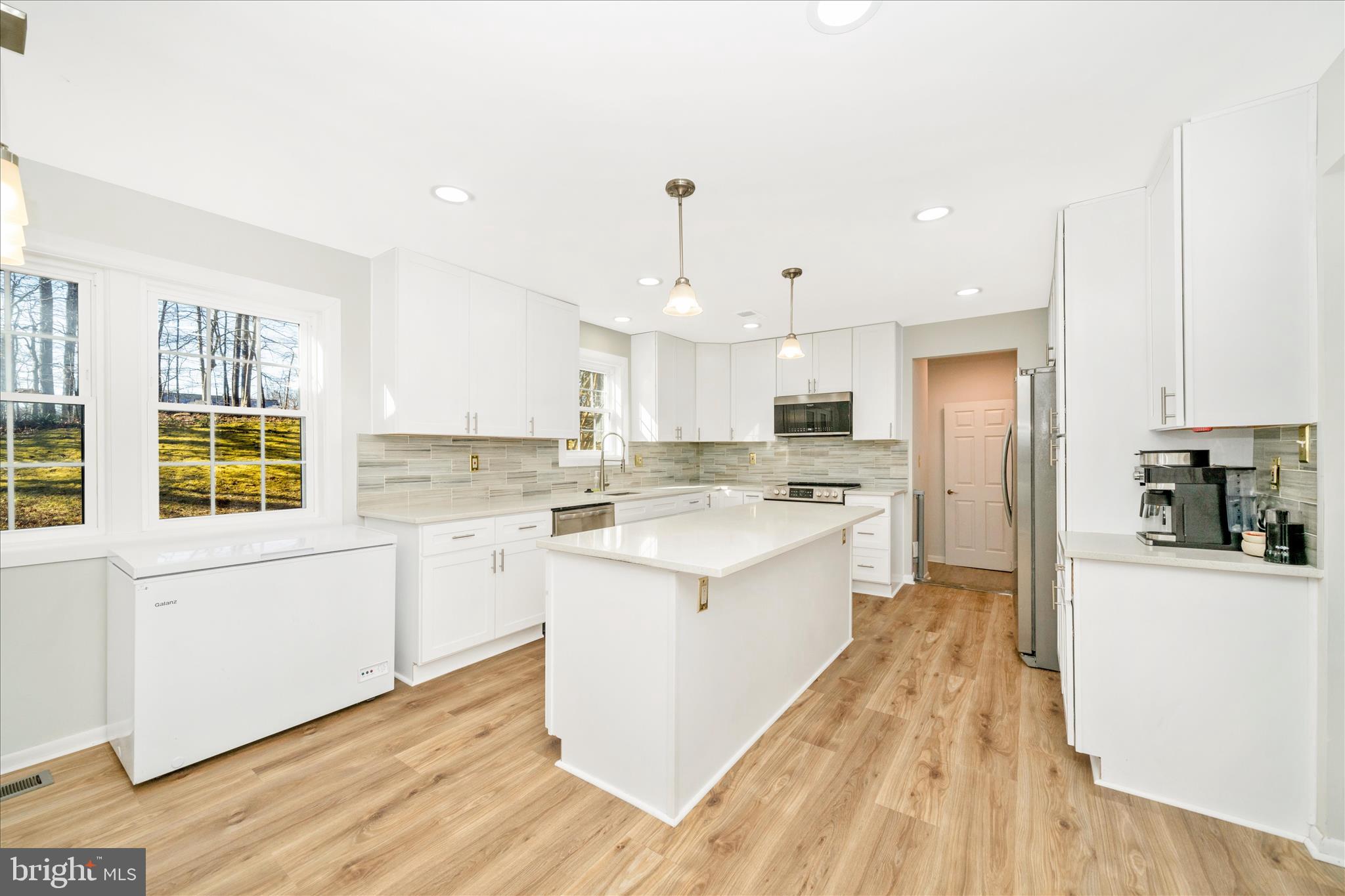 MARY-CATHERINE ESTATES - Residential