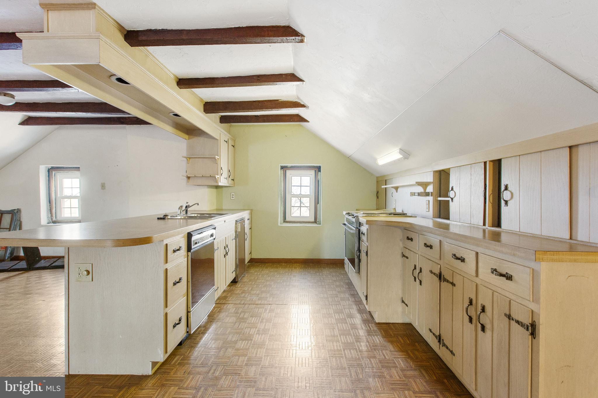 NONE, RURAL - Residential